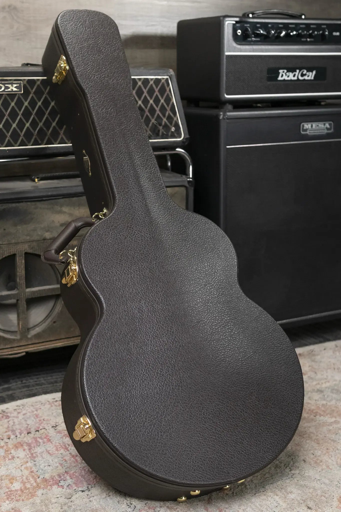 Taylor Legacy 815e Jumbo Acoustic/Electric Guitar with Hardshell Case