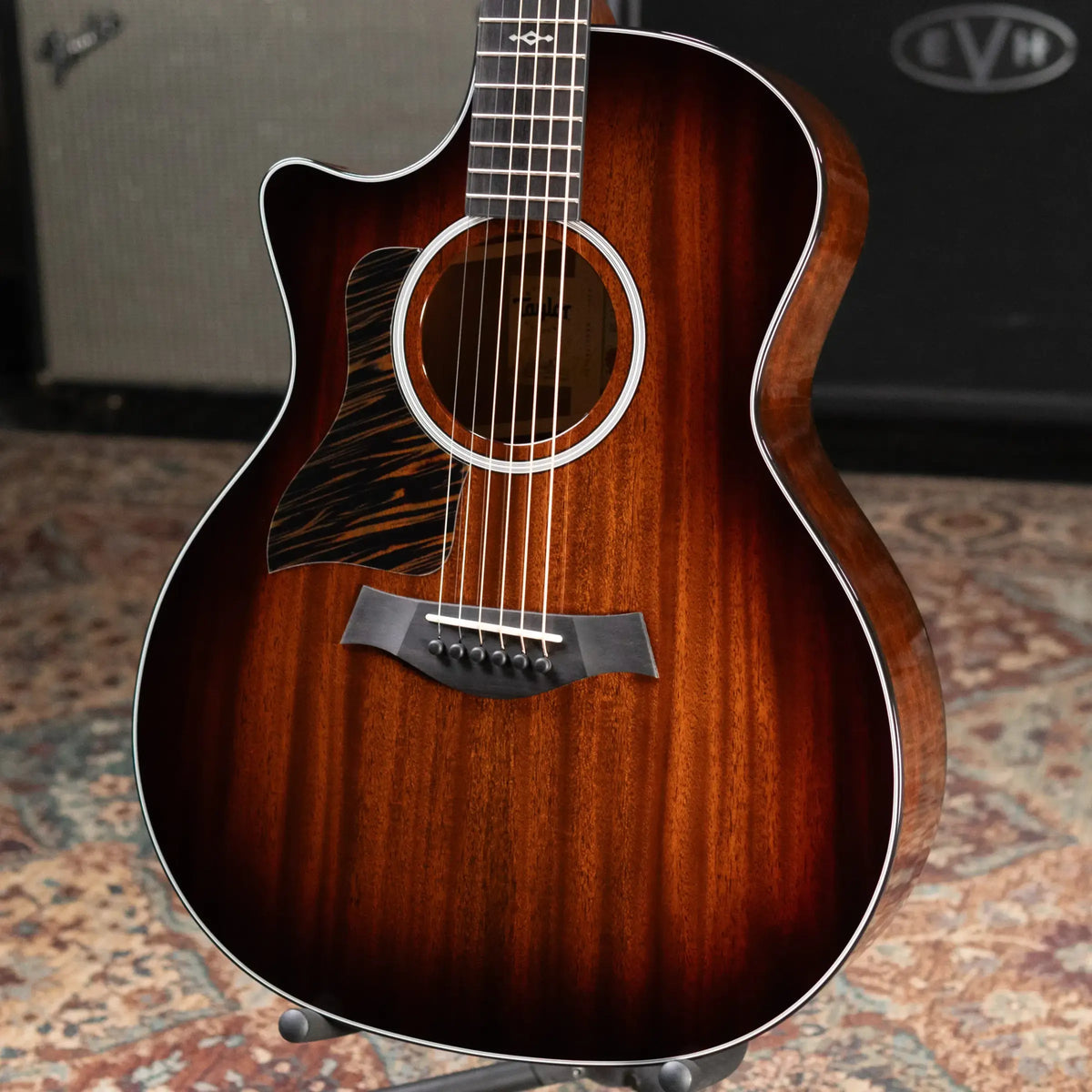 Taylor Next Generation 324ce Left-Hand Grand Auditorium Acoustic/Electric Guitar with Hardshell Case