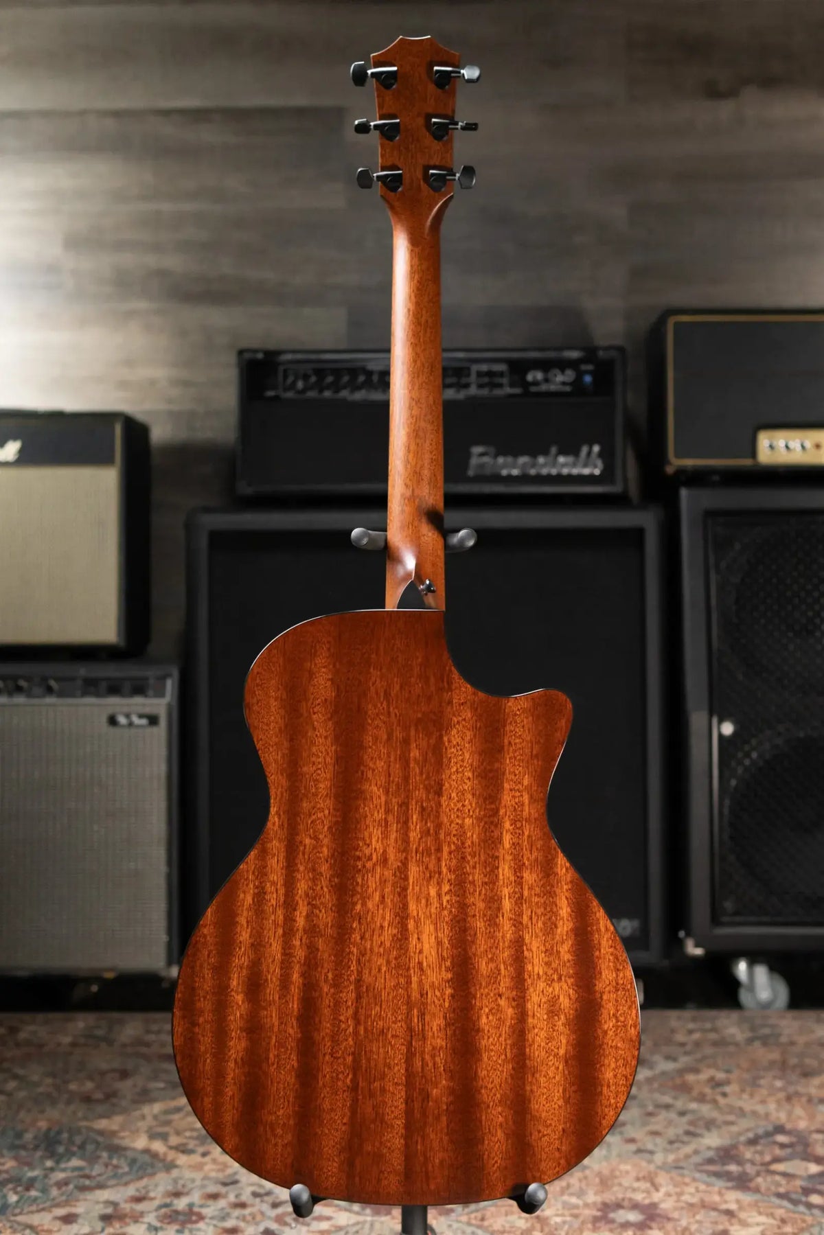 Taylor Next Generation 324ce Left-Hand Grand Auditorium Acoustic/Electric Guitar with Hardshell Case