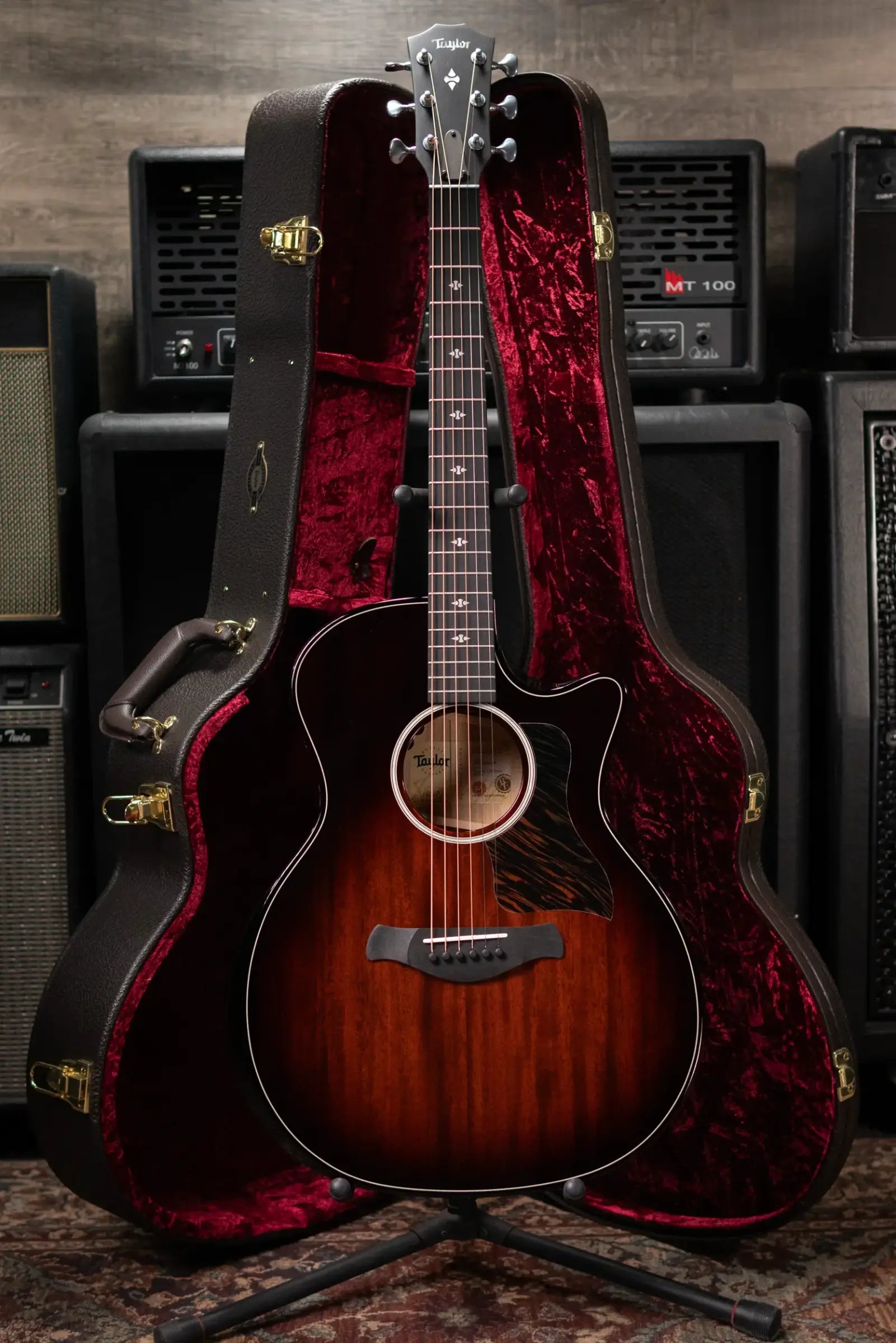 Taylor Next Generation Builder's Edition 524ce Grand Auditorium Acoustic/Electric Guitar with Hardshell Case