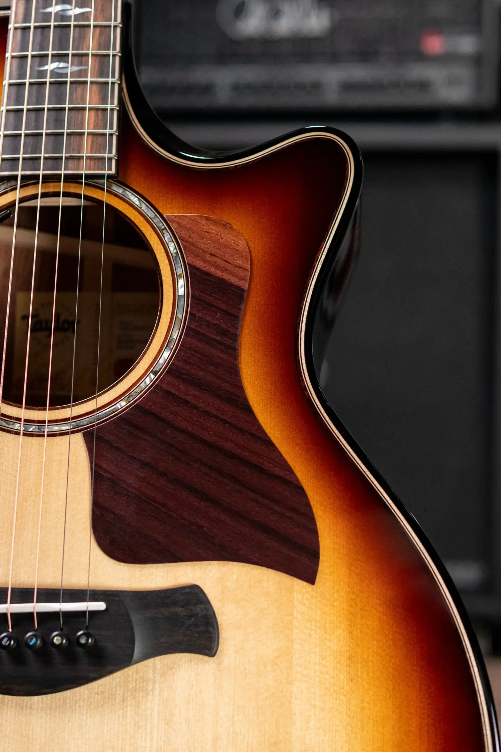 Taylor Next Generation Builder's Edition 814ce Grand Auditorium Acoustic/Electric Guitar - Adirondack/Honduran Rosewood with Hardshell Case