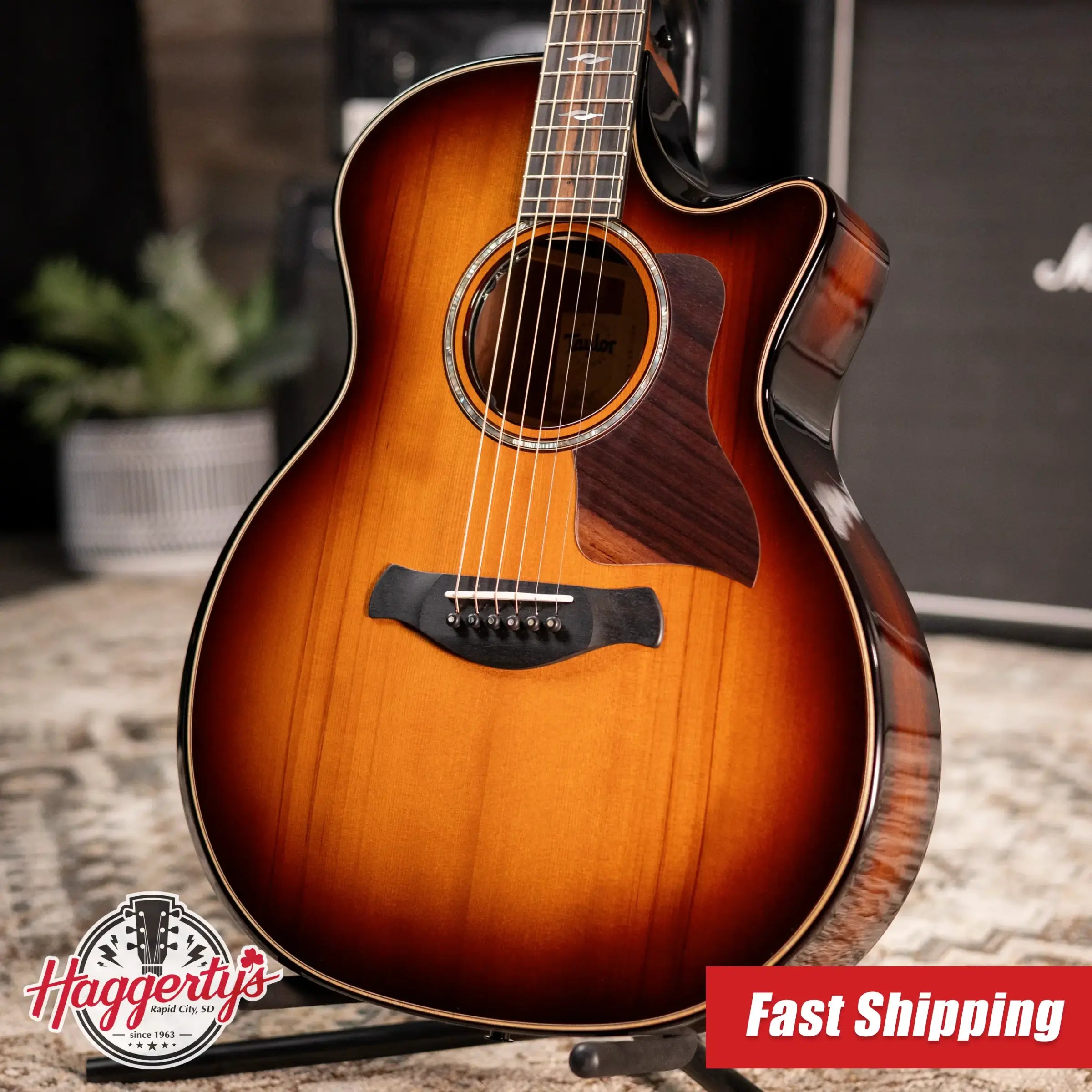 Taylor Next Generation Builder's Edition 814ce Grand Auditorium Acoustic/Electric Guitar - Redwood/Honduran Rosewood with Hardshell Case