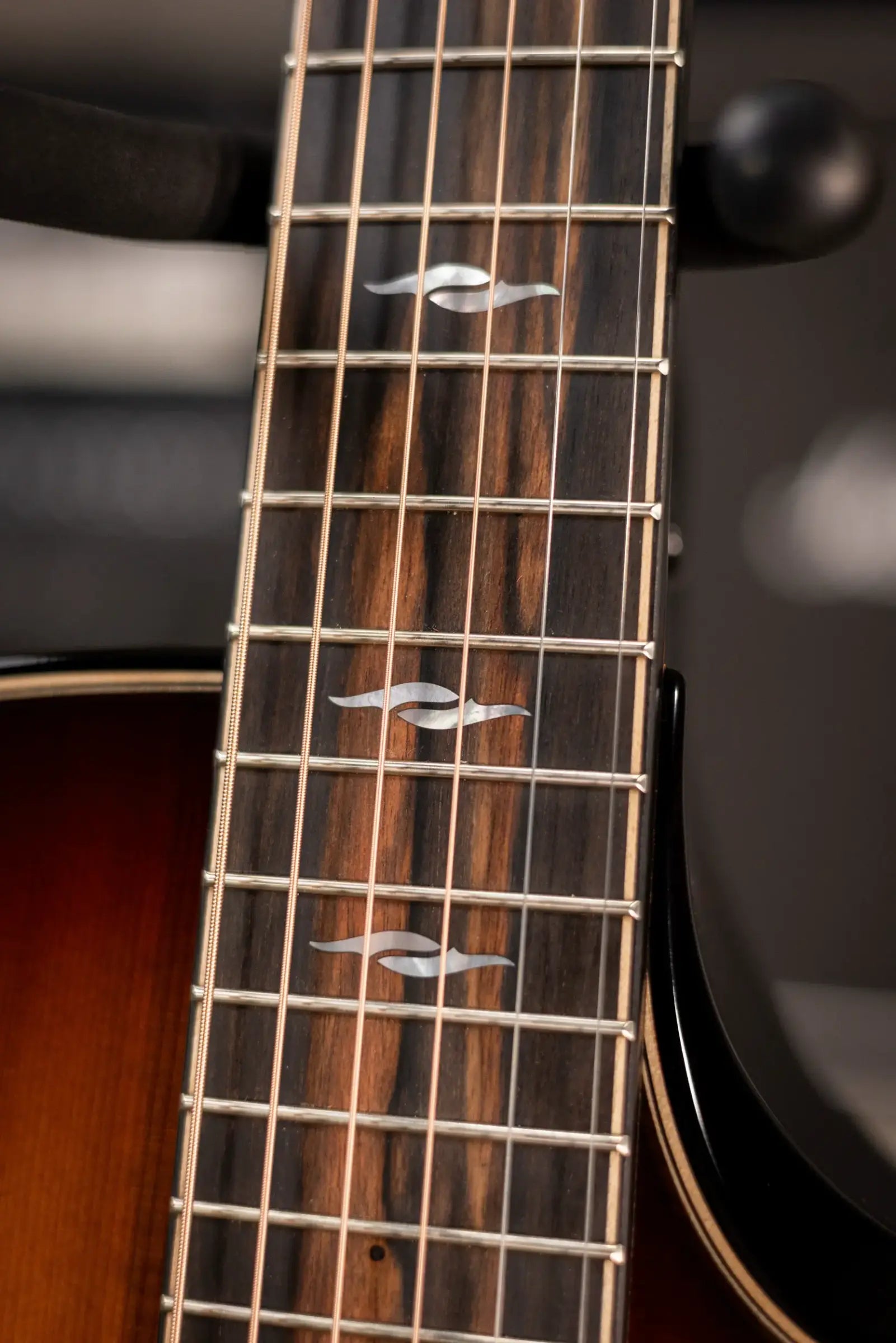 Taylor Next Generation Builder's Edition 814ce Grand Auditorium Acoustic/Electric Guitar - Redwood/Honduran Rosewood with Hardshell Case