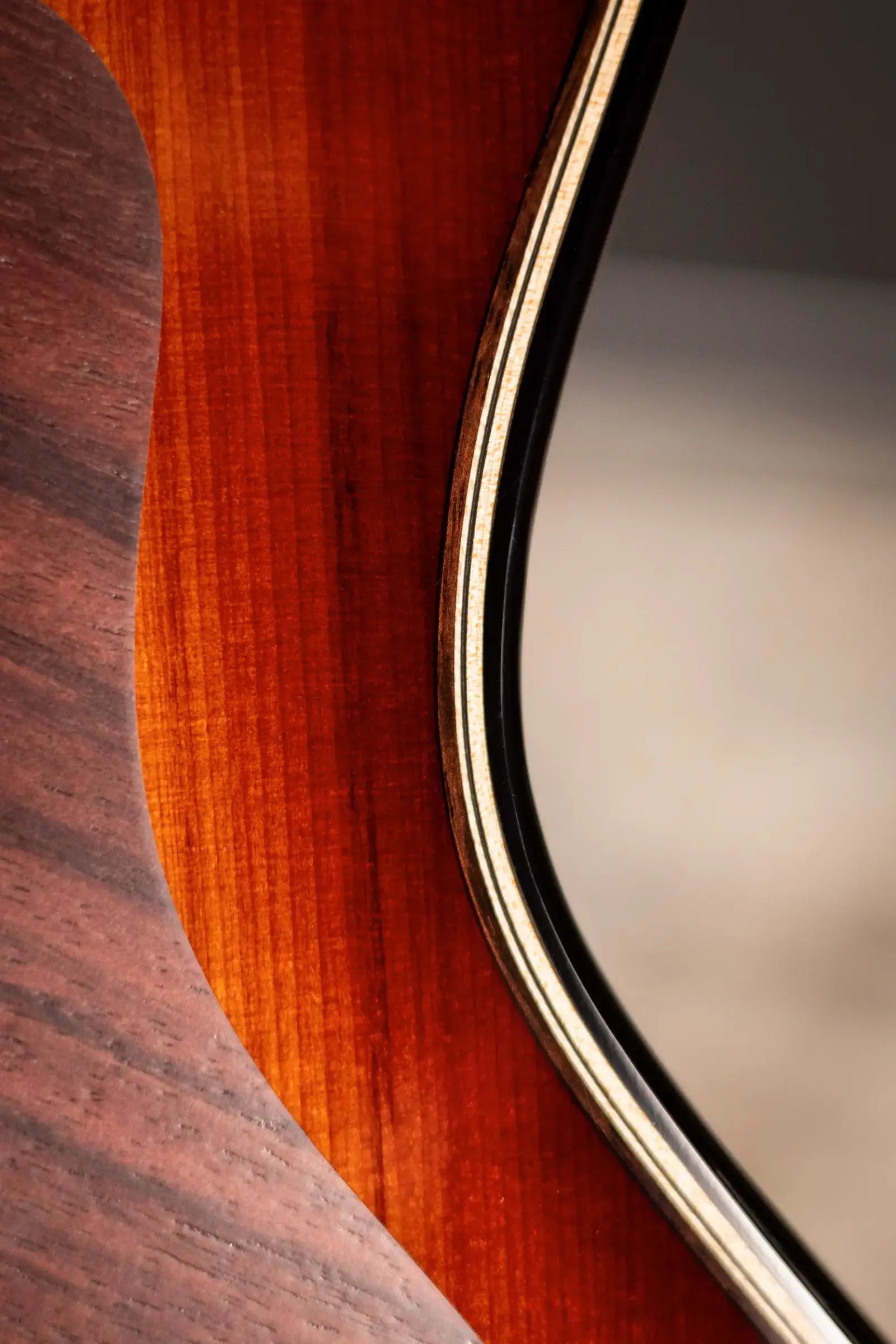 Taylor Next Generation Builder's Edition 814ce Grand Auditorium Acoustic/Electric Guitar - Redwood/Honduran Rosewood with Hardshell Case