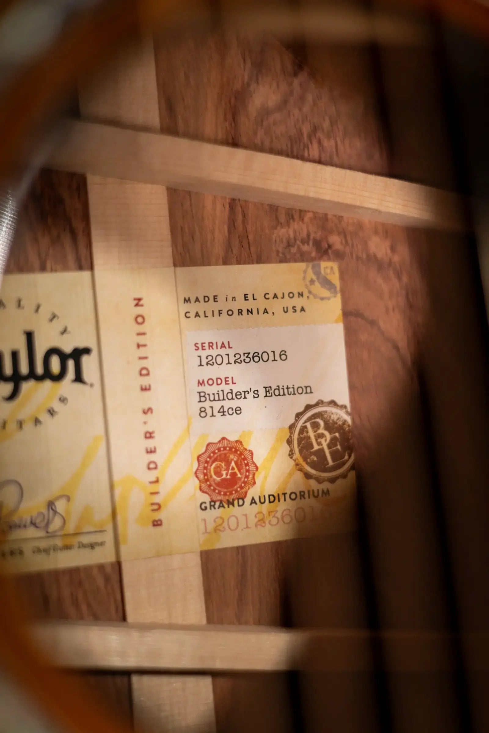 Taylor Next Generation Builder's Edition 814ce Grand Auditorium Acoustic/Electric Guitar - Redwood/Honduran Rosewood with Hardshell Case