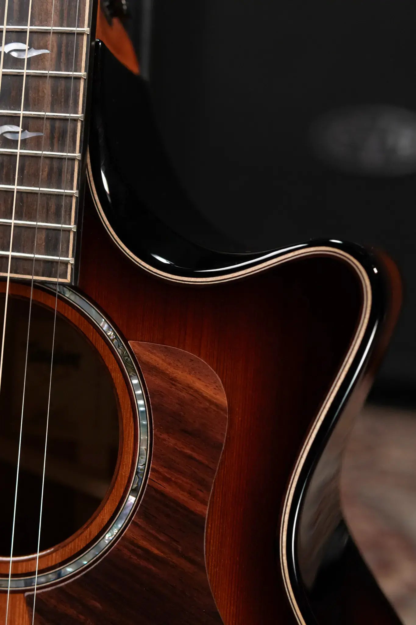 Taylor Next Generation Builder's Edition 814ce Grand Auditorium Honduran Rosewood/Redwood Acoustic/Electric Guitar - Shaded Edgeburst with Hardshell Case