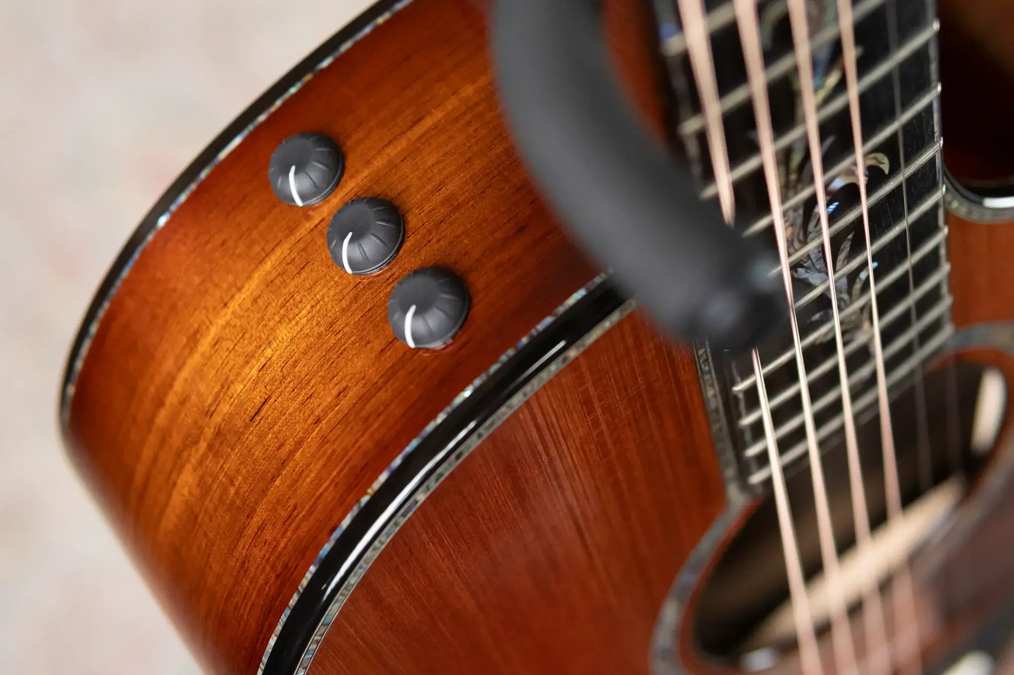 Taylor PS14ce Presentation Grand Auditorium Acoustic Electric Guitar with Hardshell Case Used 67a4bd696bbd1