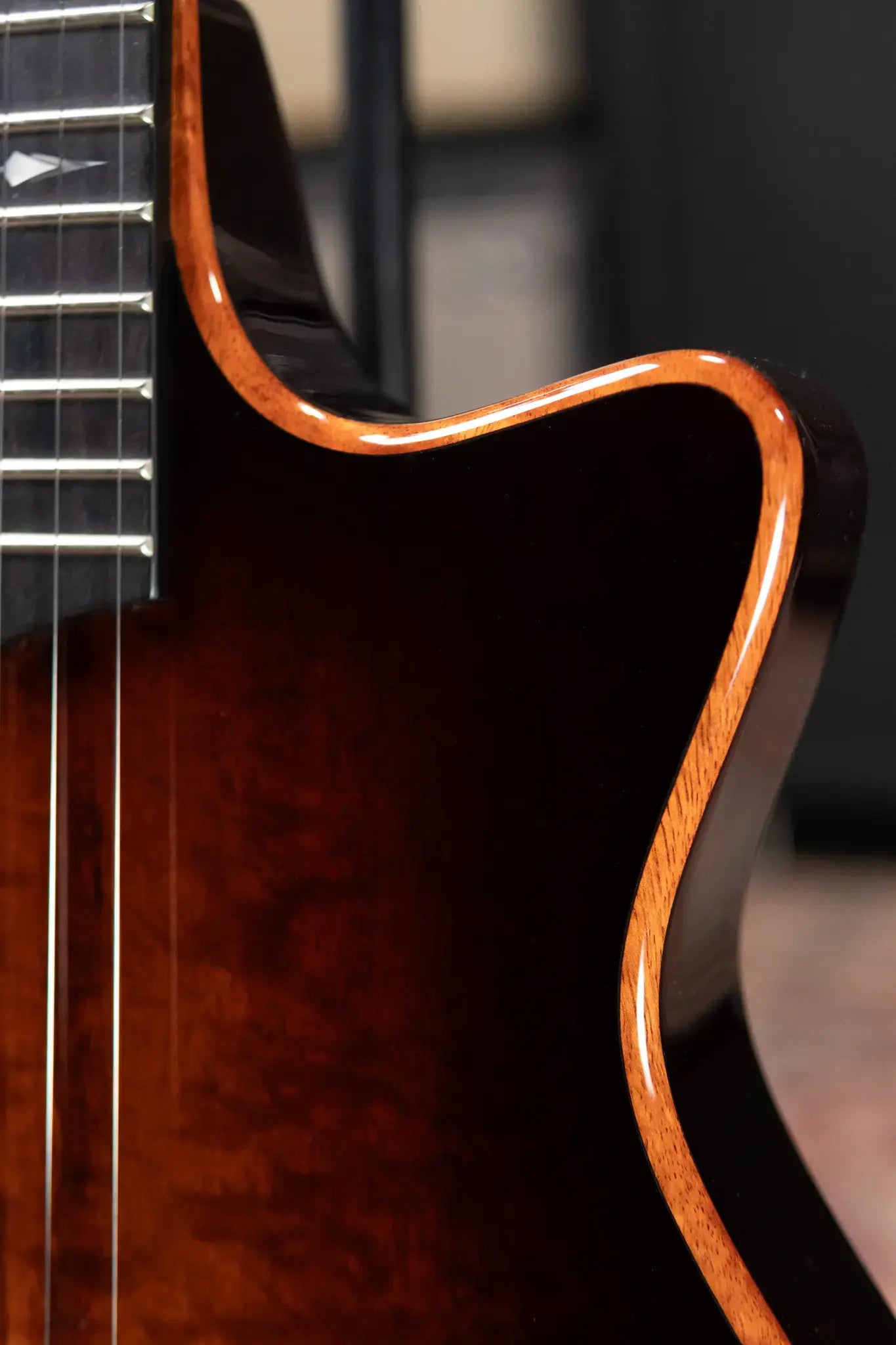 Taylor T5z Custom Electric Guitar - Shaded Edge Burst with Hardshell Case