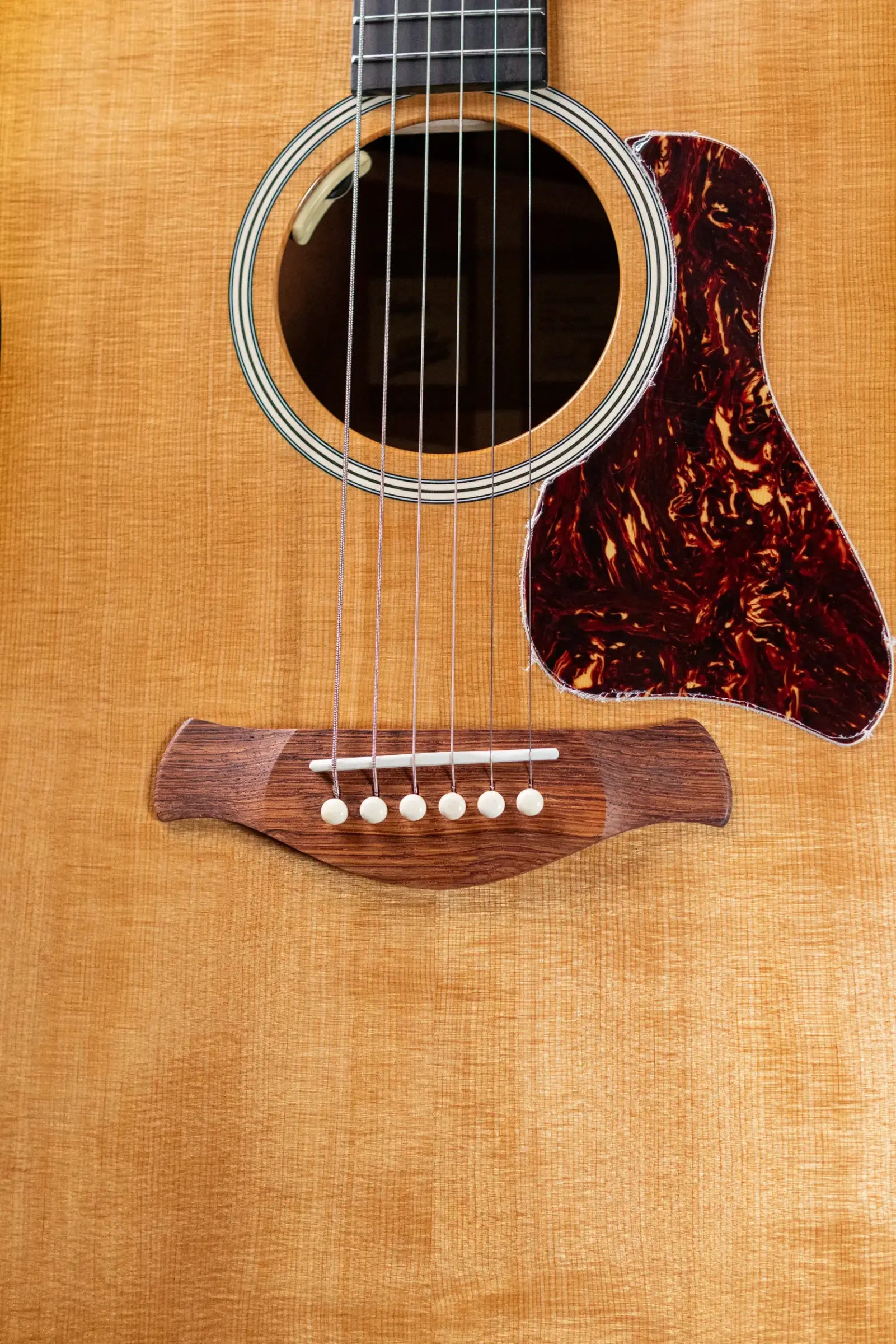 Taylor Trey Hensley Gold Label 510e Special Edition Dreadnought Acoustic / Electric Guitar - Antique Blonde with Hardshell Case