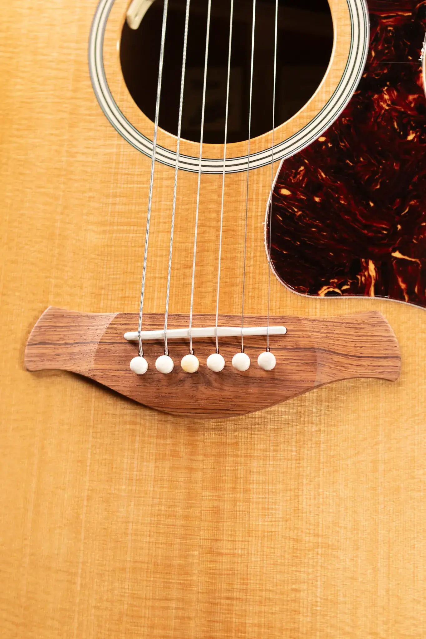 Taylor Trey Hensley Signature Gold Label 510e Special Edition Dreadnought Acoustic/Electric Guitar with Hardshell Case