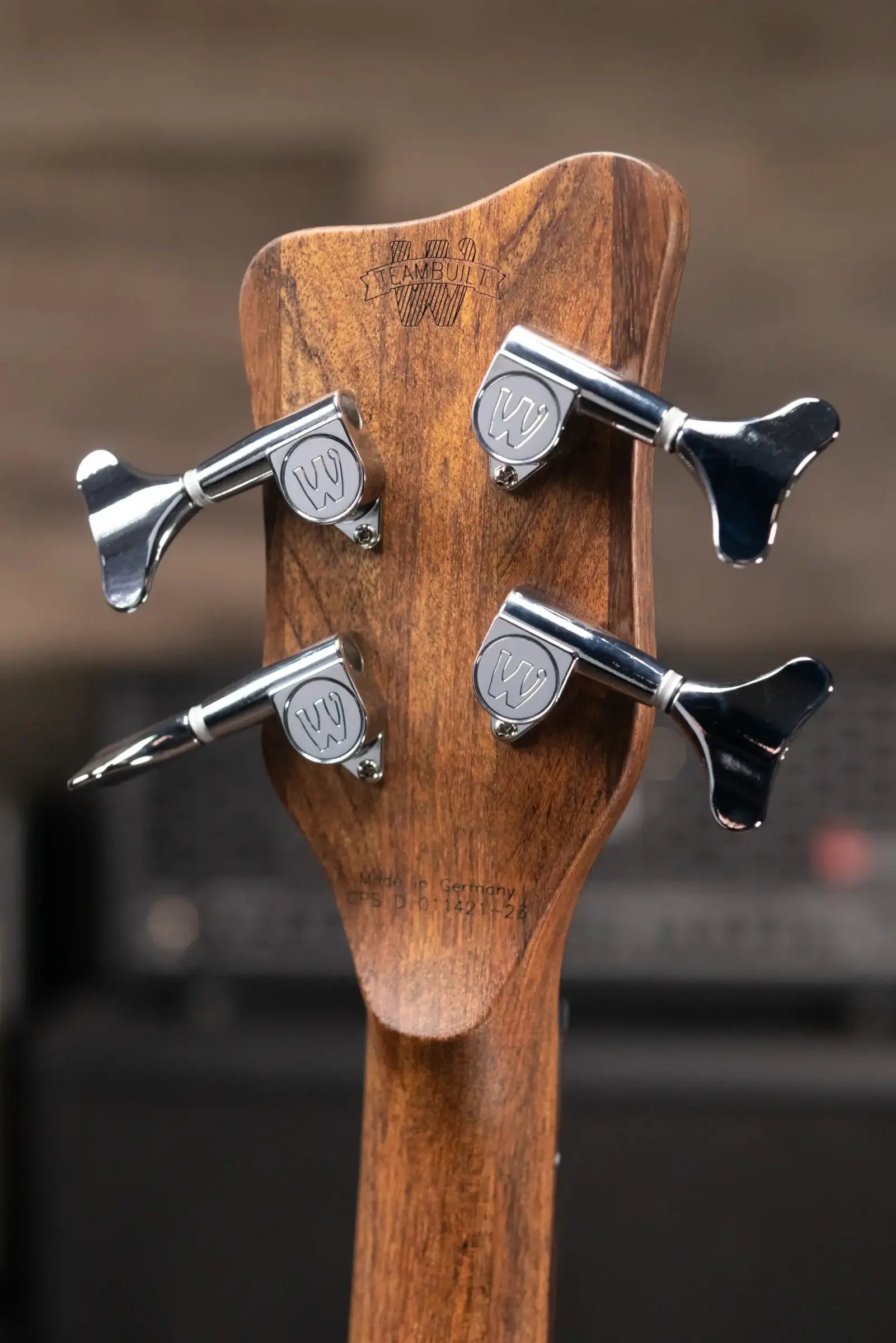 Warwick Pro Series Corvette Standard Electric Bass - Antique Tobacco Transparent Satin with Gig Bag