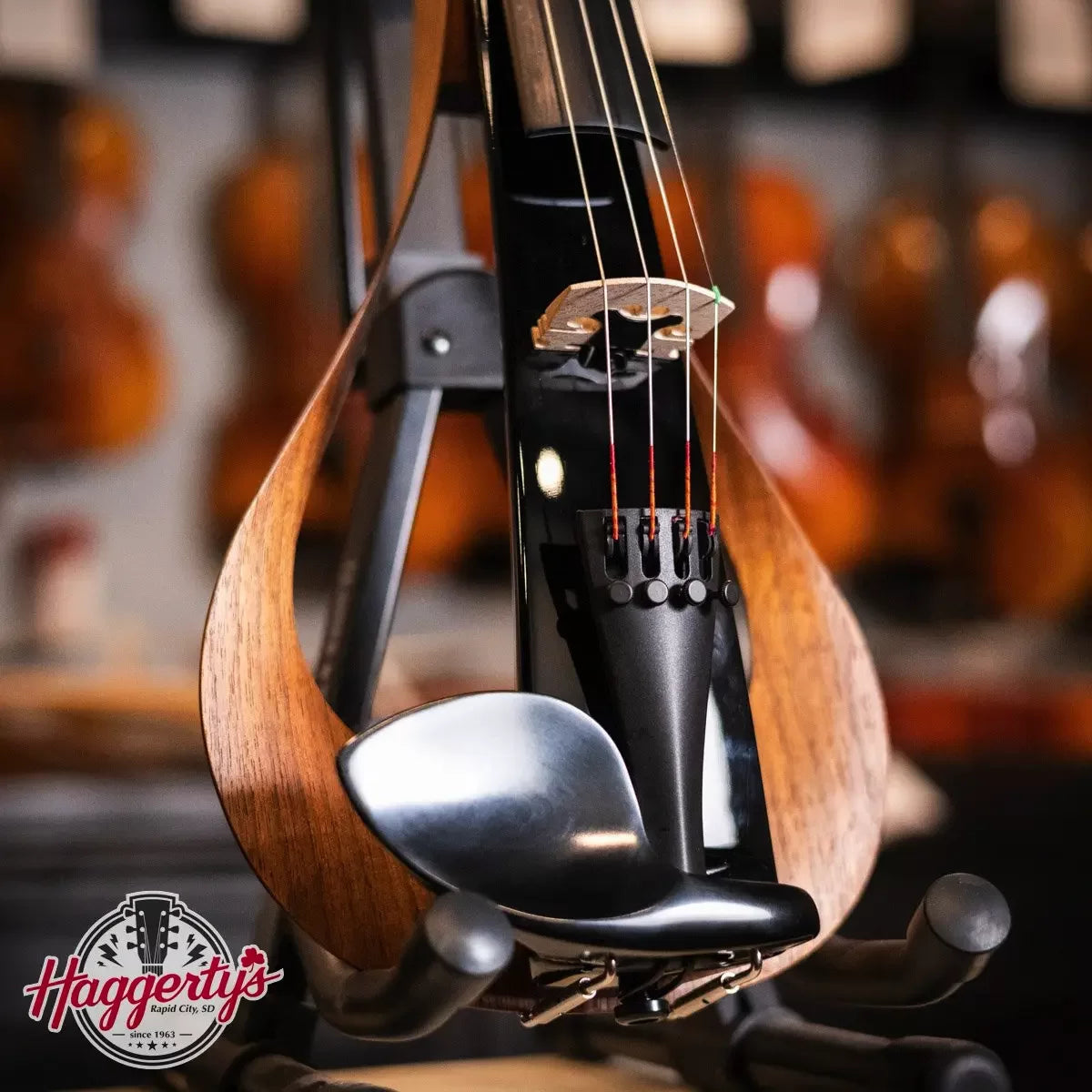 Yamaha YEV-104BL Electric Violin Black