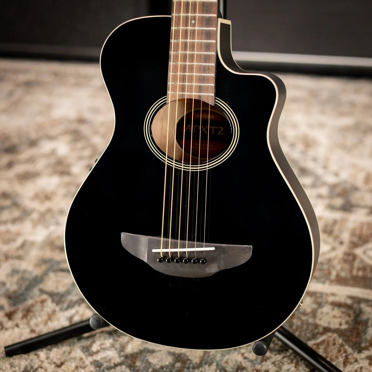 Yamaha APXT2 3/4-Size Thin-Line Cutaway Acoustic/Electric Guitar - Black with Gig Bag