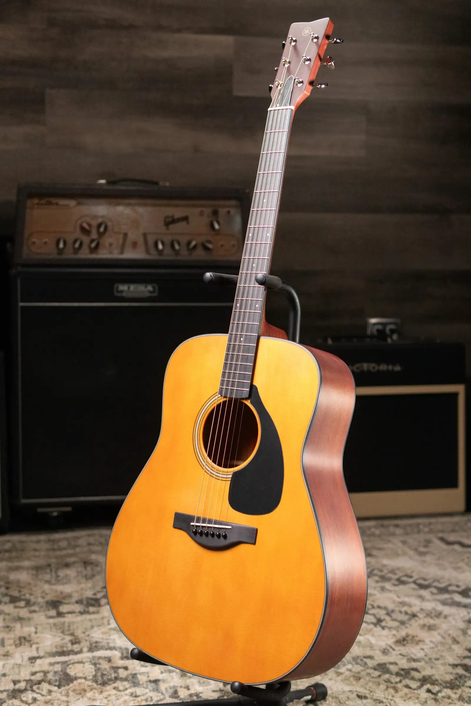 Yamaha FG3 Red Label Acoustic Guitar - Vintage Natural with Gig Bag