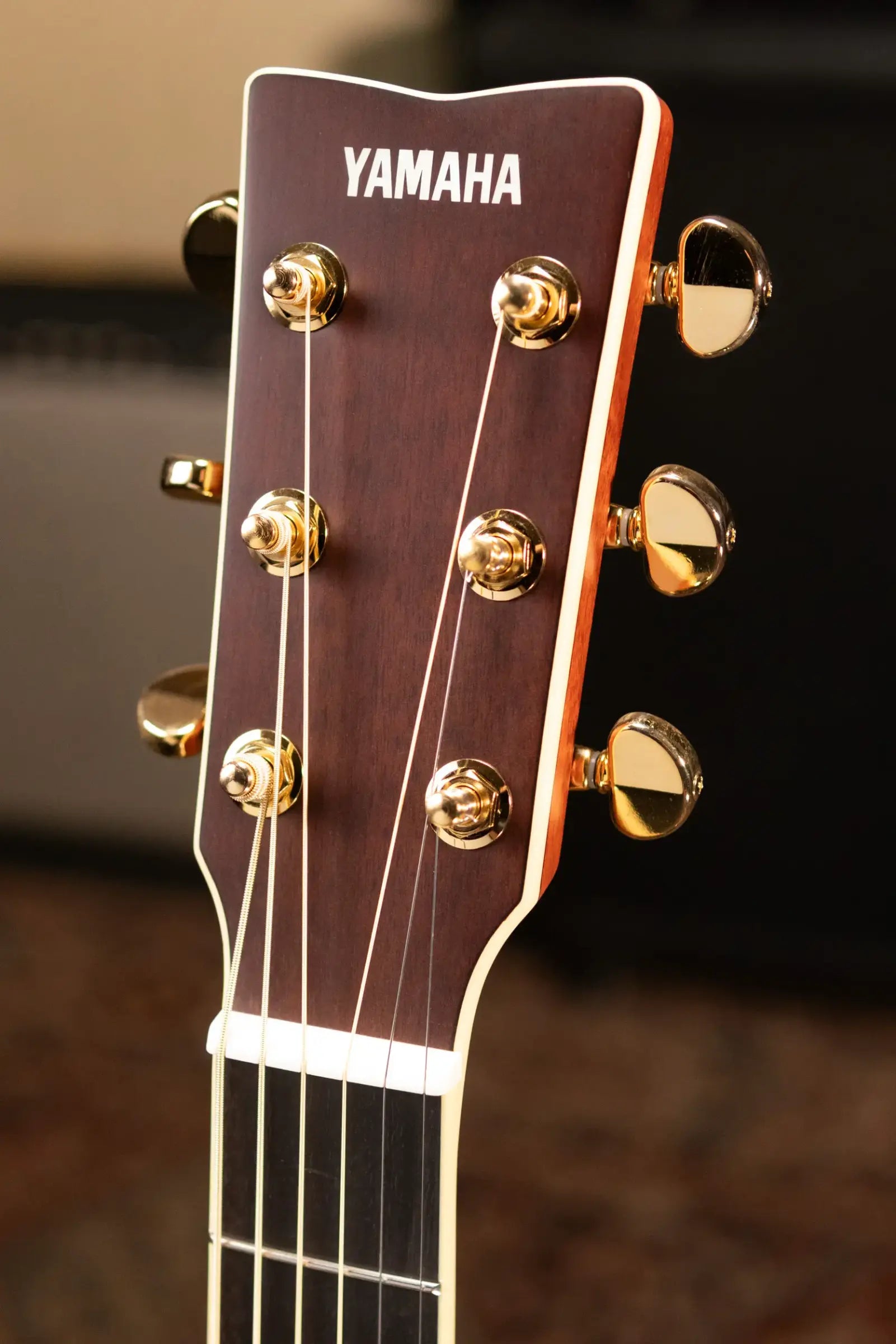Yamaha LL-TA TransAcoustic Dreadnought Acoustic/Electric Guitar - Brown Sunburst
