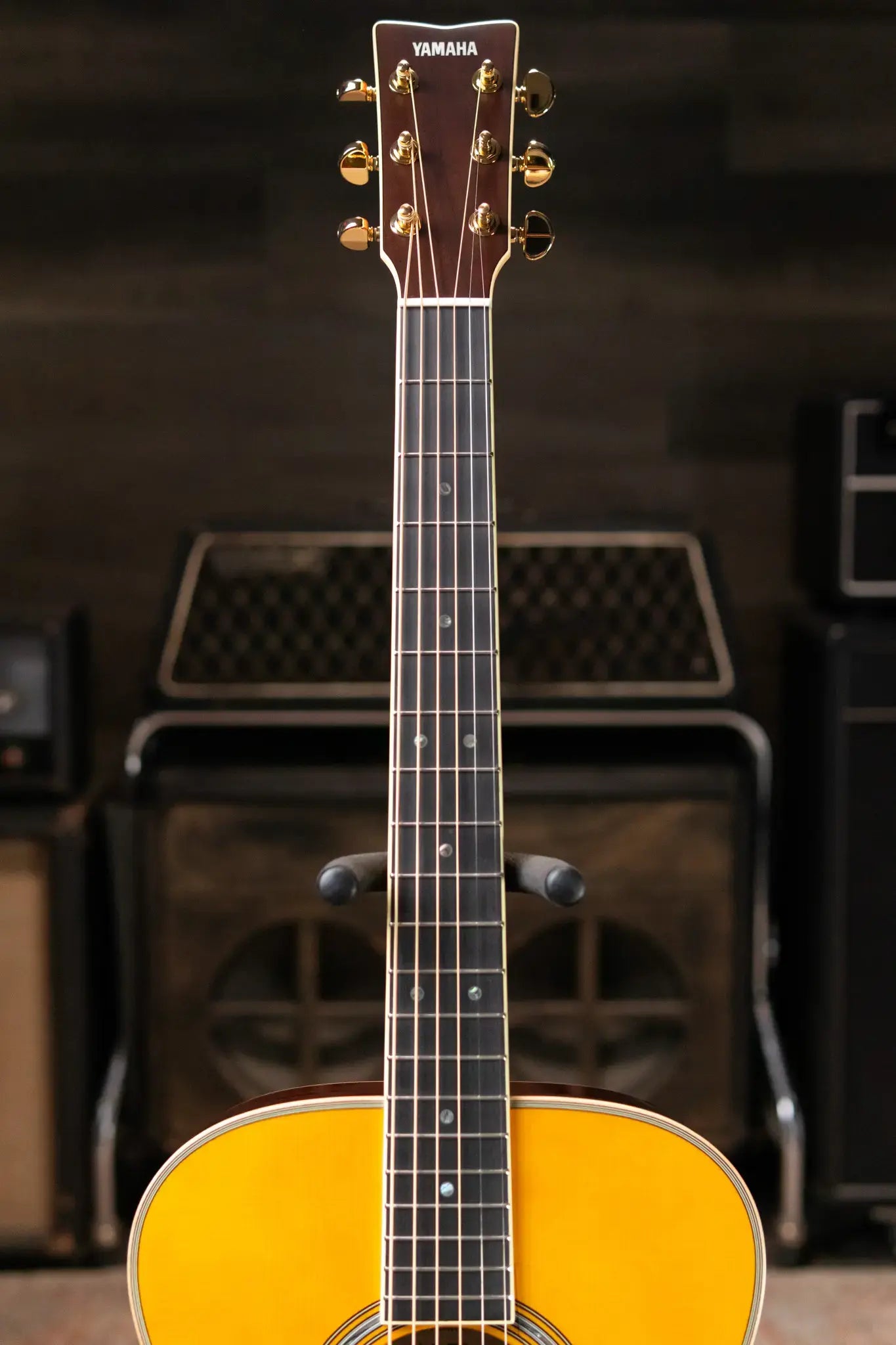 Yamaha LS-TA TransAcoustic/Electric Guitar - Vintage Tint with Gig Bag