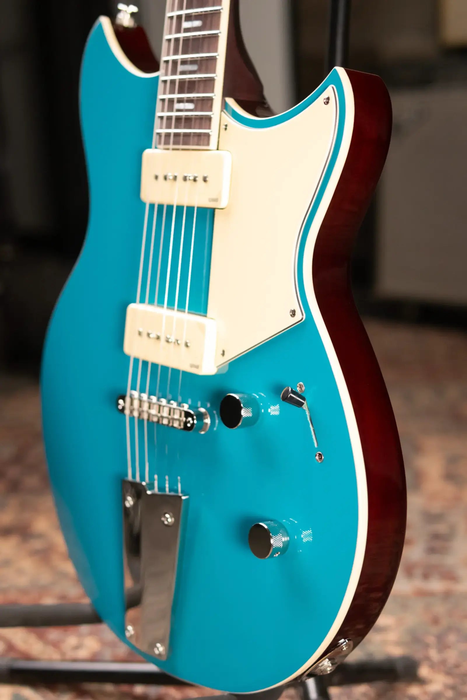 Yamaha RSS02T SWB Revstar Standard Electric Guitar - Swift Blue