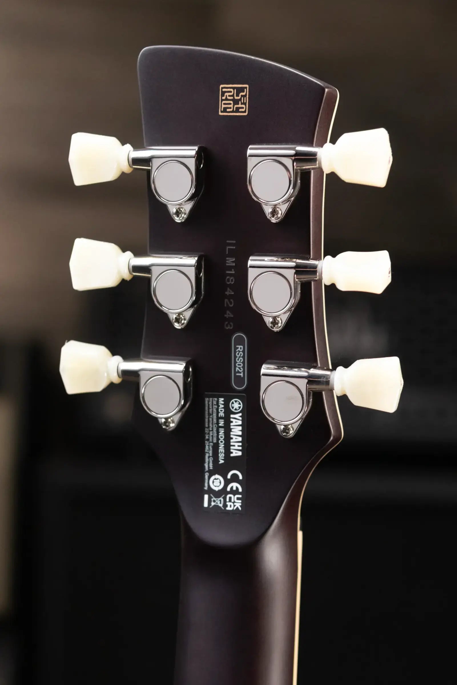 Yamaha Revstar RSS02T P-90 Electric Guitar - Vintage White with Gig Bag