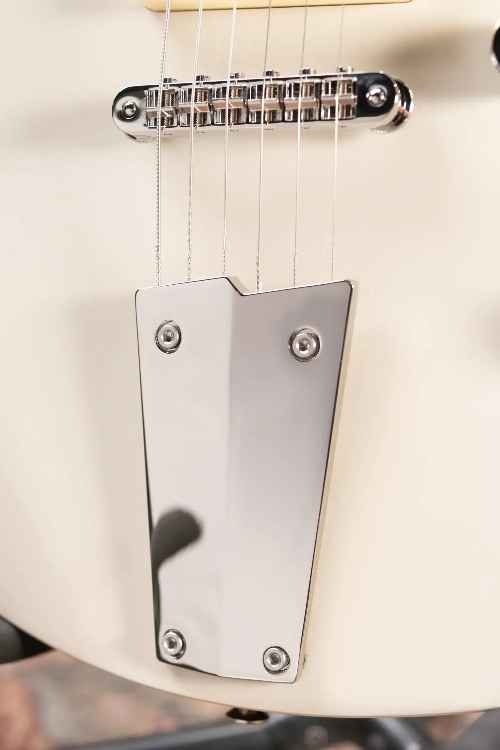 Yamaha Revstar RSS02T P-90 Electric Guitar - Vintage White with Gig Bag