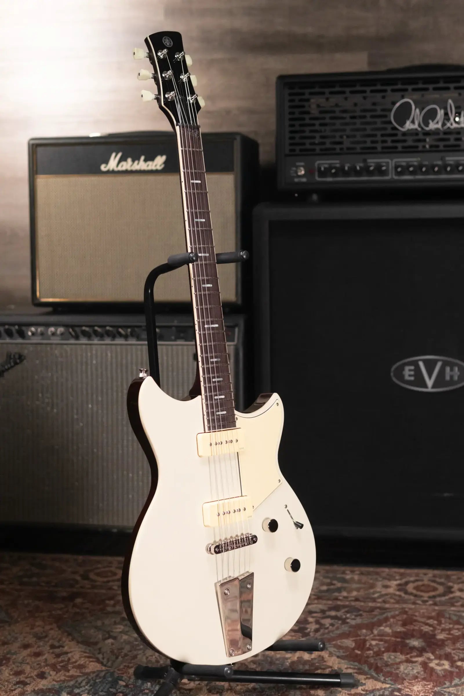 Yamaha Revstar RSS02T P-90 Electric Guitar - Vintage White with Gig Bag
