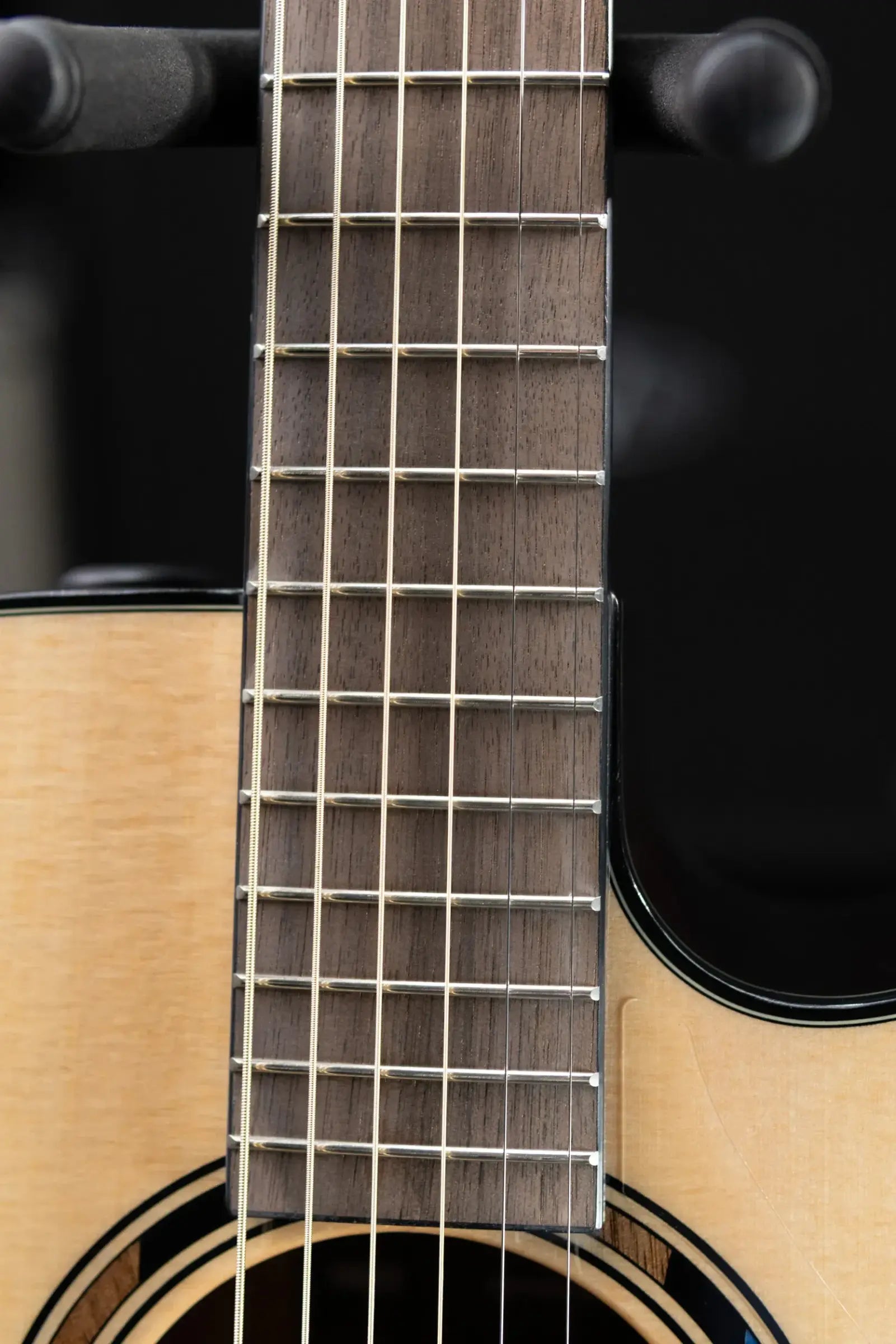 Yamaha TAG1 C TransAcoustic Dreadnought Cutaway Acoustic/Electric Guitar - Natural with Gig Bag