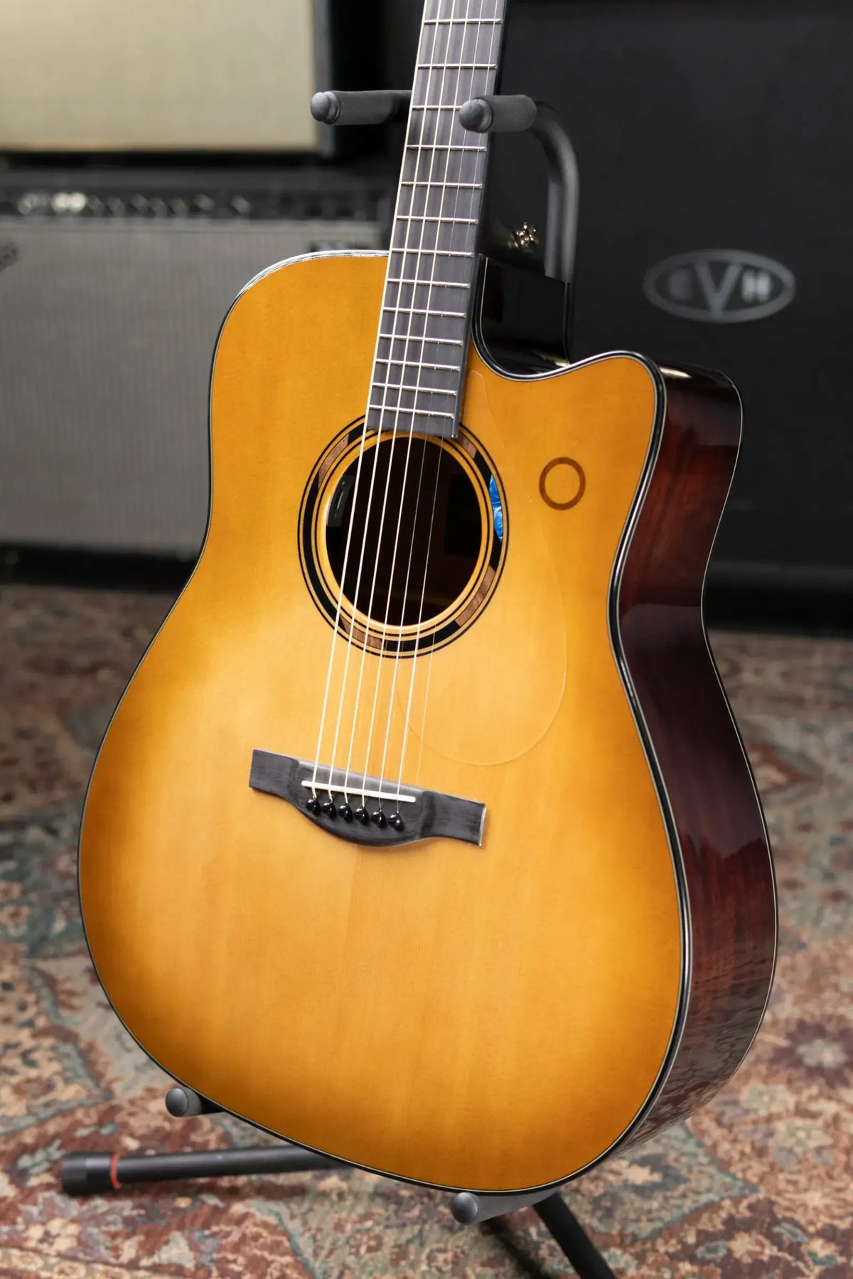 Yamaha TAG3 C Dreadnought Cutaway Acoustic/Electric Guitar - Sand Burst with Gig BAg