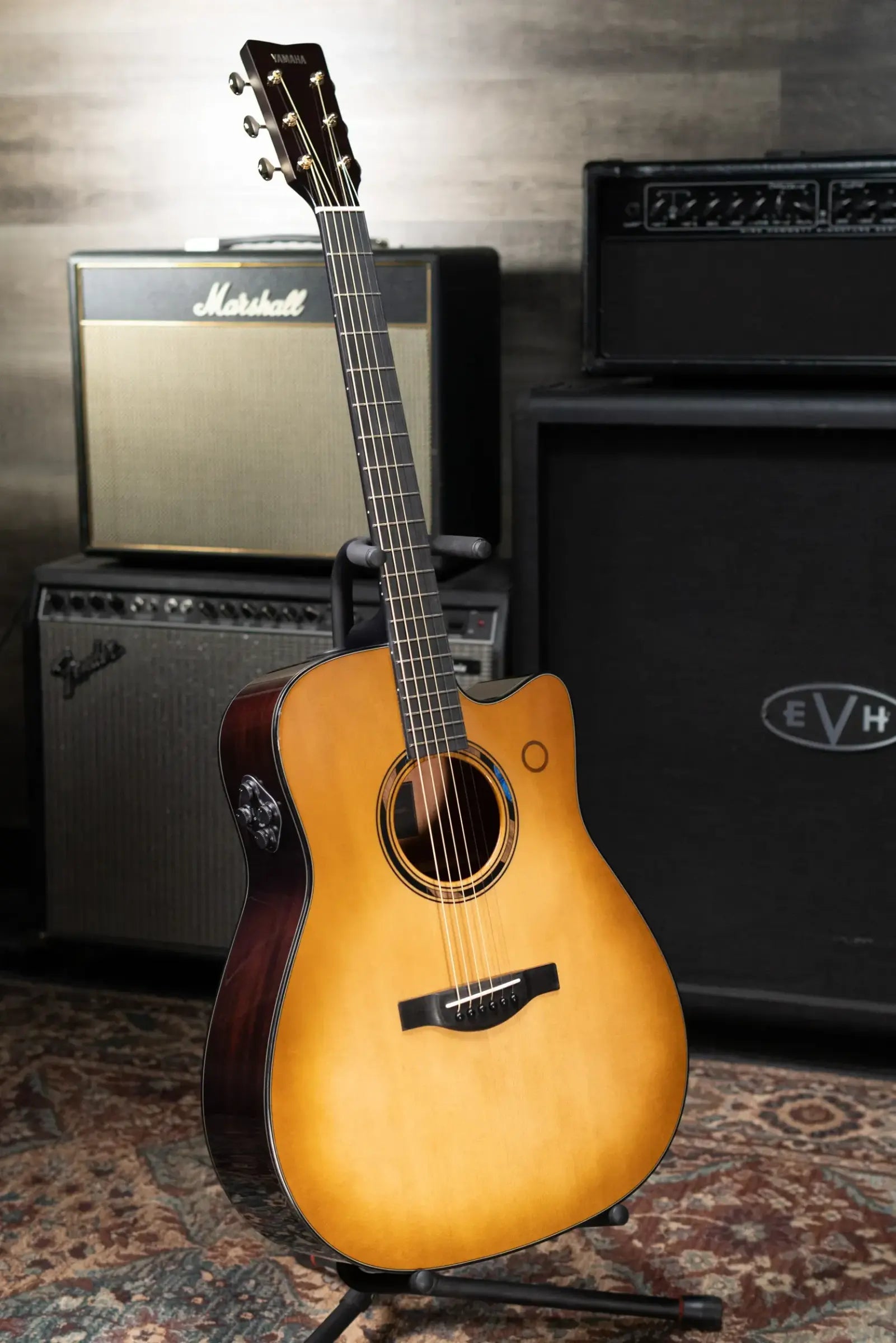 Yamaha TAG3 C Dreadnought Cutaway Acoustic/Electric Guitar - Sand Burst with Gig BAg