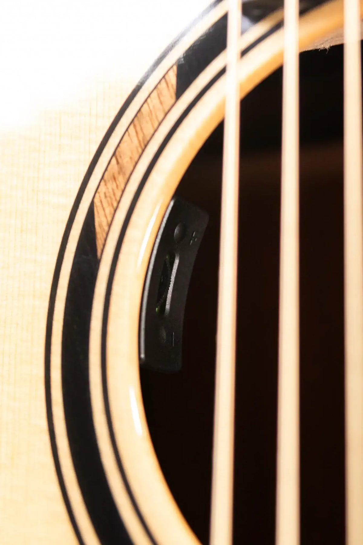 Yamaha TAG3 C TransAcoustic Dreadnought Acoustic/Electric Guitar - Natural with Softshell Case