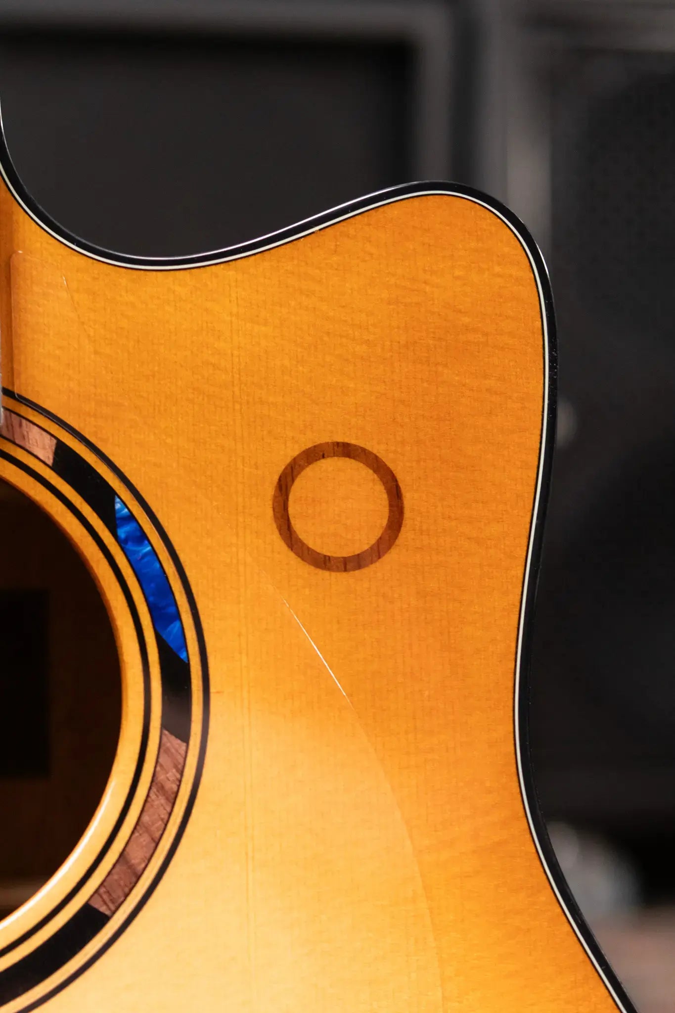 Yamaha TAG3 C TransAcoustic Dreadnought Acoustic/Electric Guitar - Sand Burst with Hard Bag