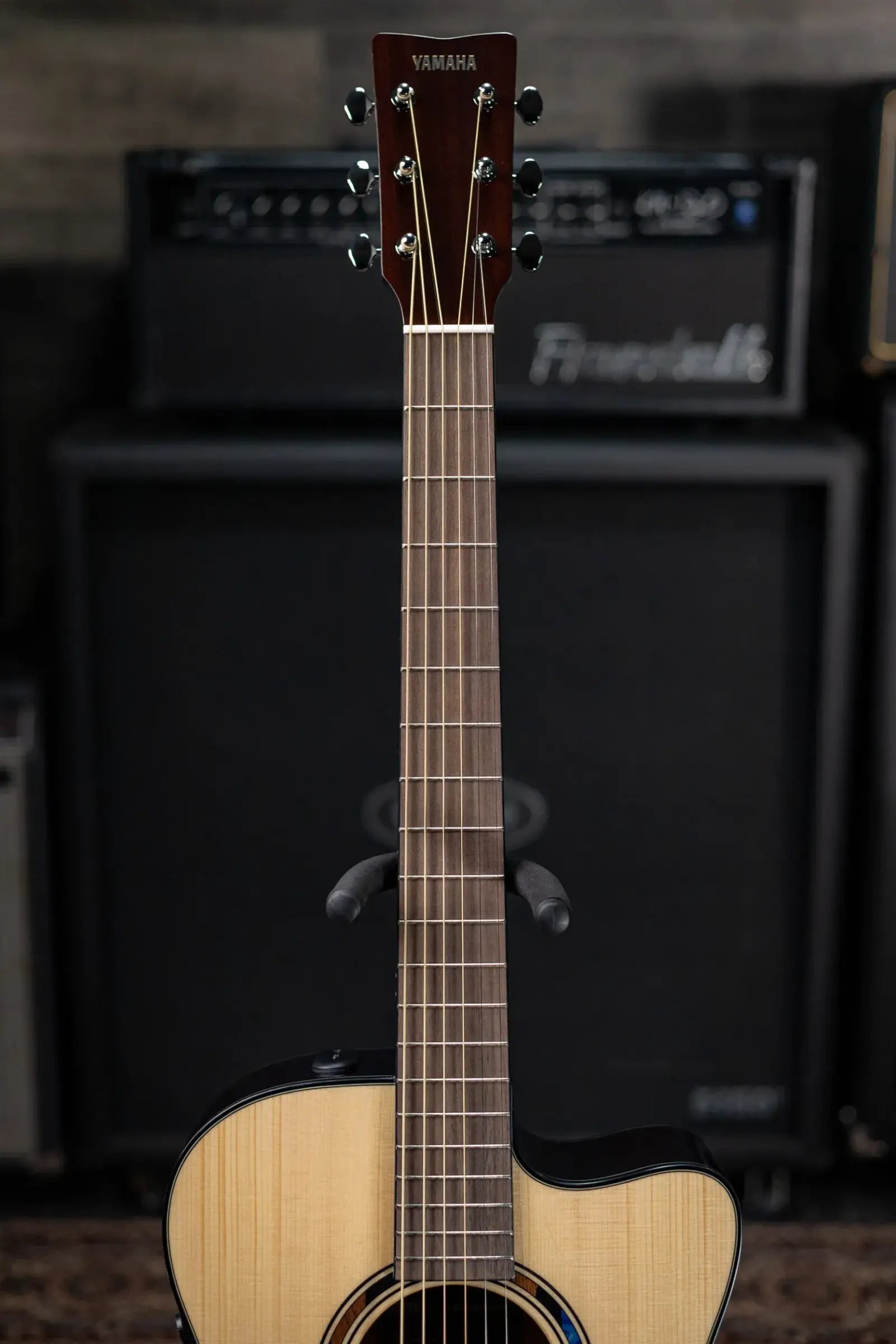 Yamaha TAS1 C Concert Cutaway Acoustic/Electric Guitar - Natural with Gig Bag