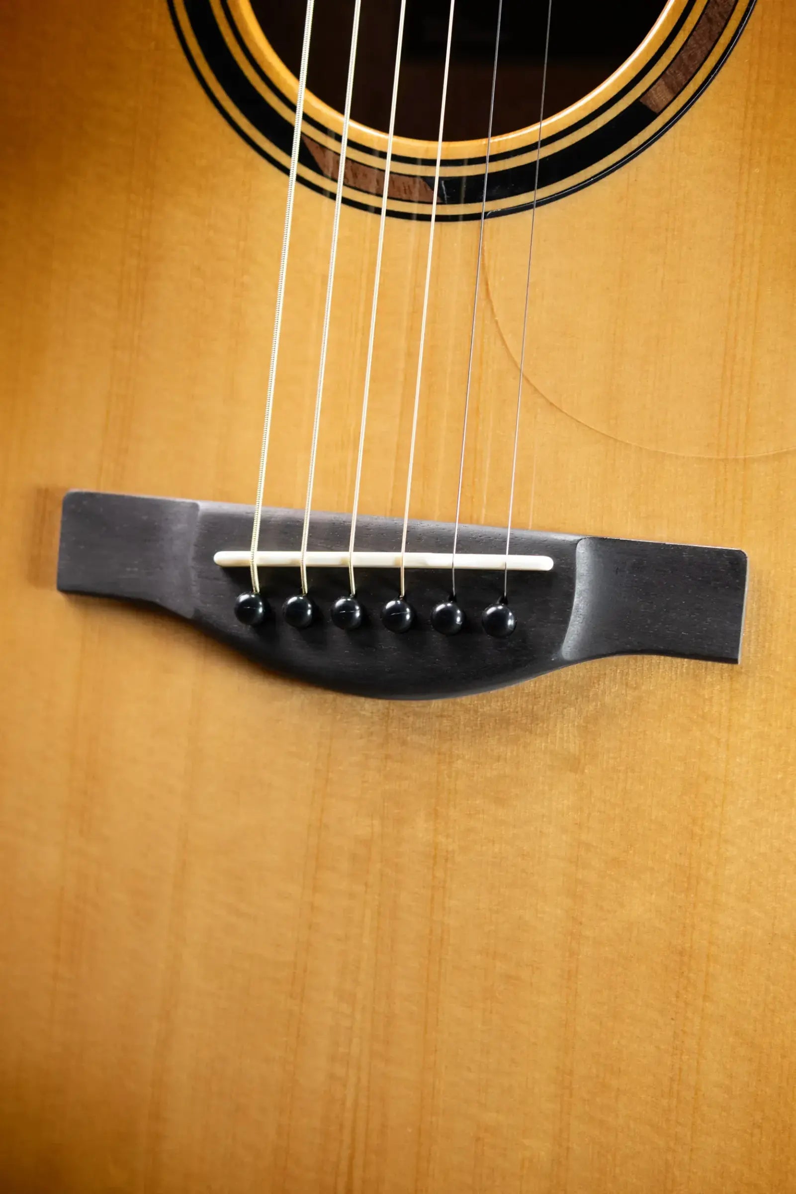 Yamaha TAS1 C Concert Cutaway Acoustic/Electric Guitar - Sand Burst with Gig Bag