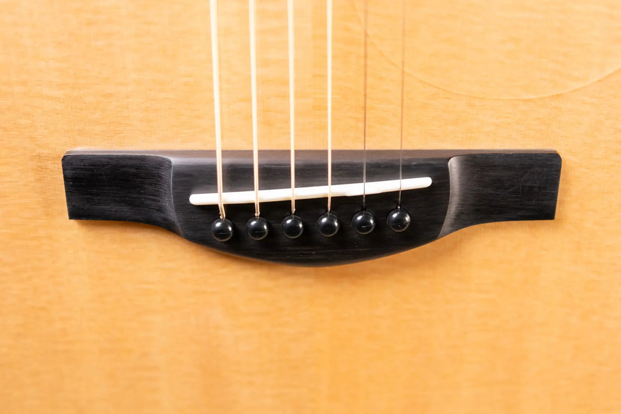 Yamaha TAS3 Concert Acoustic/Electric Guitar - Natural with Gig Bag
