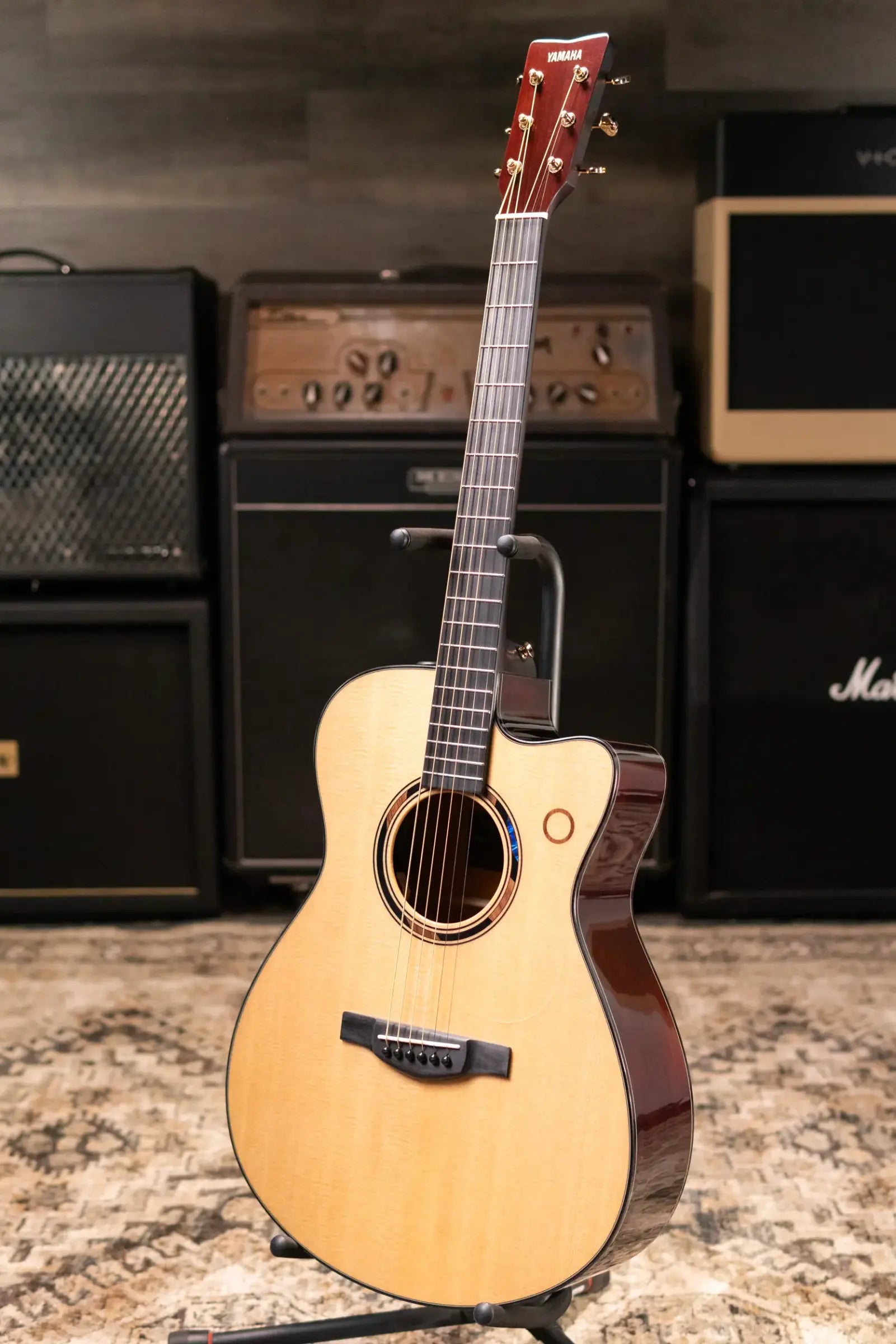 Yamaha TAS3 Concert Acoustic/Electric Guitar - Natural with Gig Bag