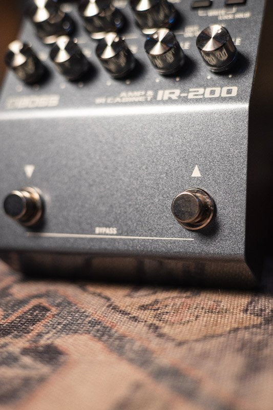 Boss IR-200 Amp & Cabinet Processor