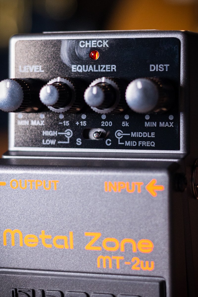 Boss MT-2w Waza Craft Metal Zone Guitar Effects Pedal