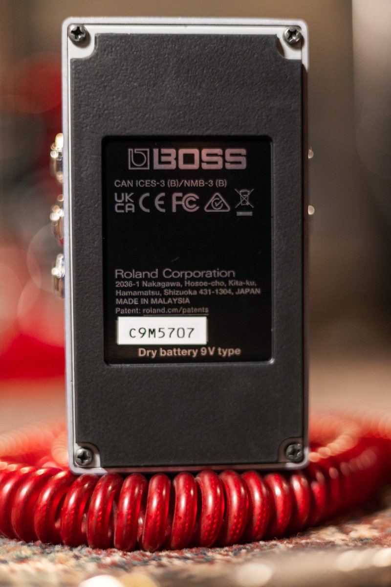 Boss SY-1 Synthesizer Guitar Pedal