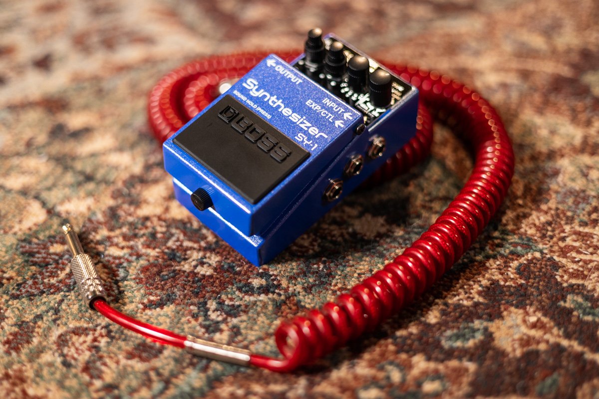 Boss SY-1 Synthesizer Guitar Pedal