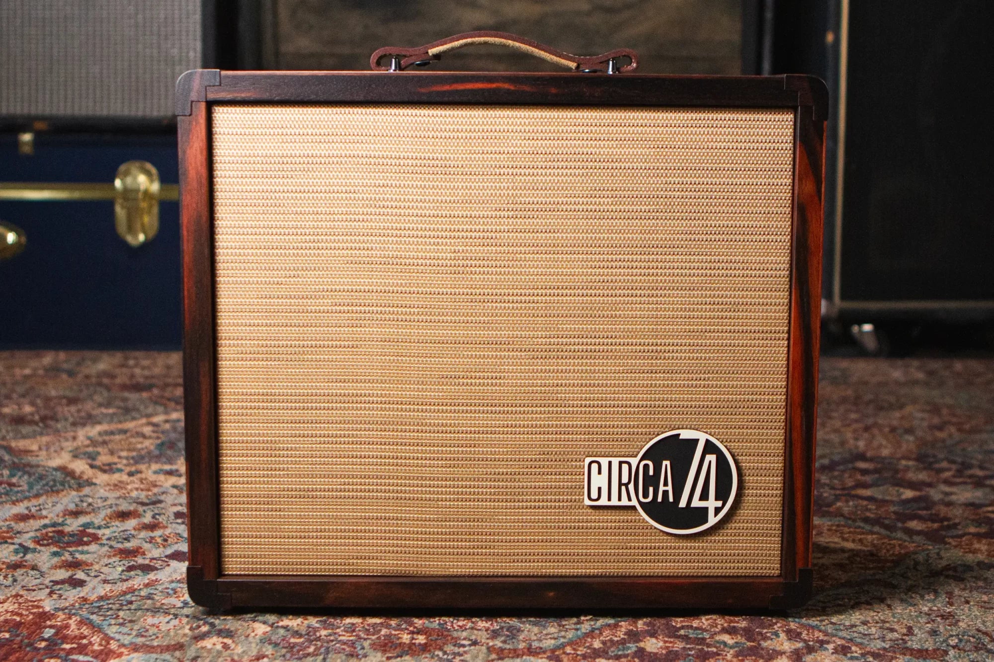 Taylor ‘23 Catch Custom C22e #25 Grand Concert Acoustic/Electric Guitar & Circa 74 Amplifier Combo