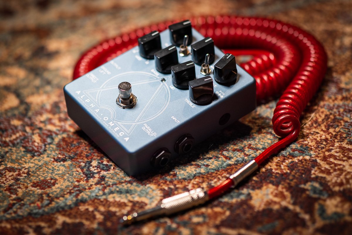 Darkglass Alpha Omega Bass Preamp Bass Guitar Pedal