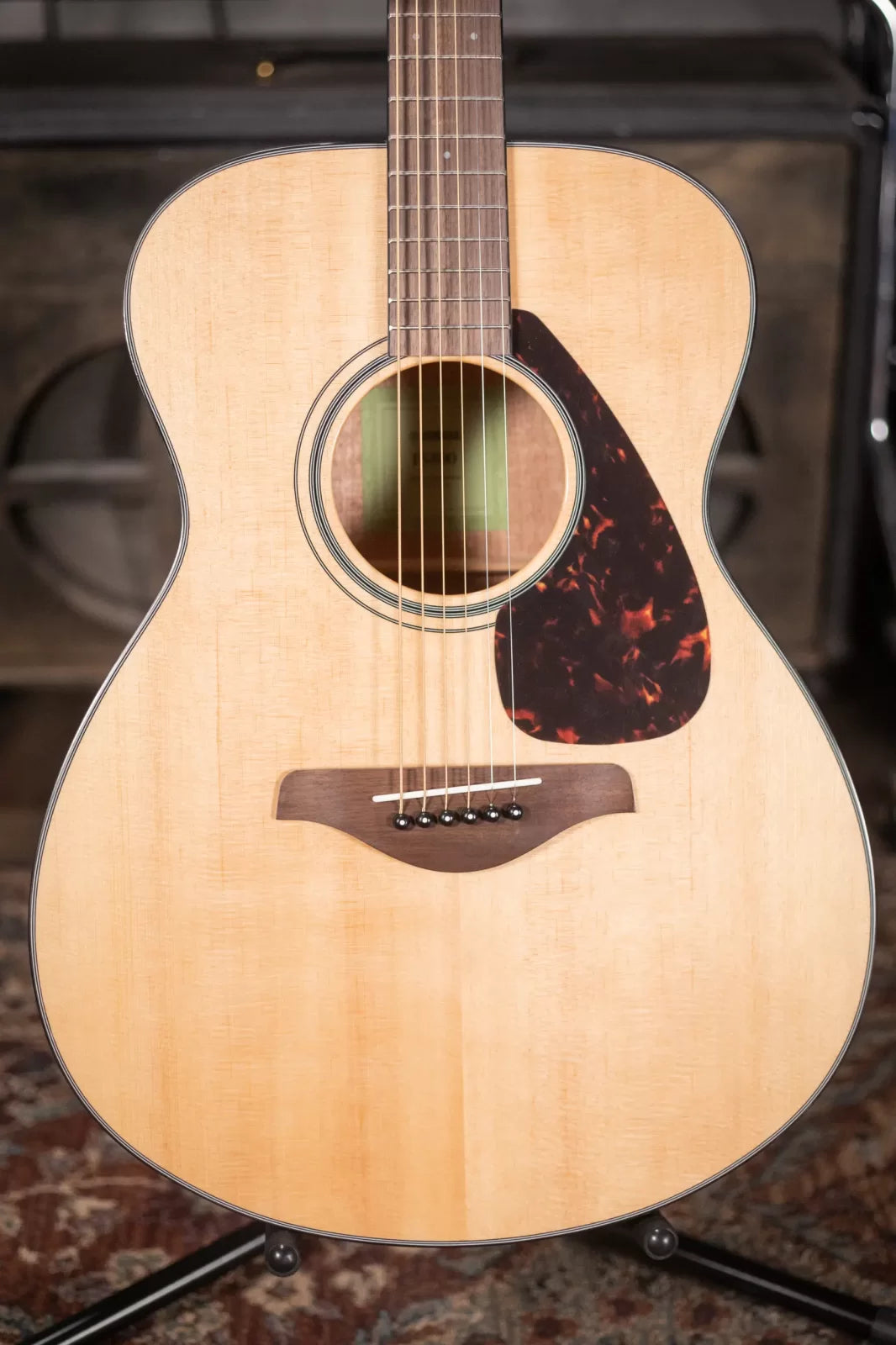 Yamaha FS800 Concert Acoustic Guitar