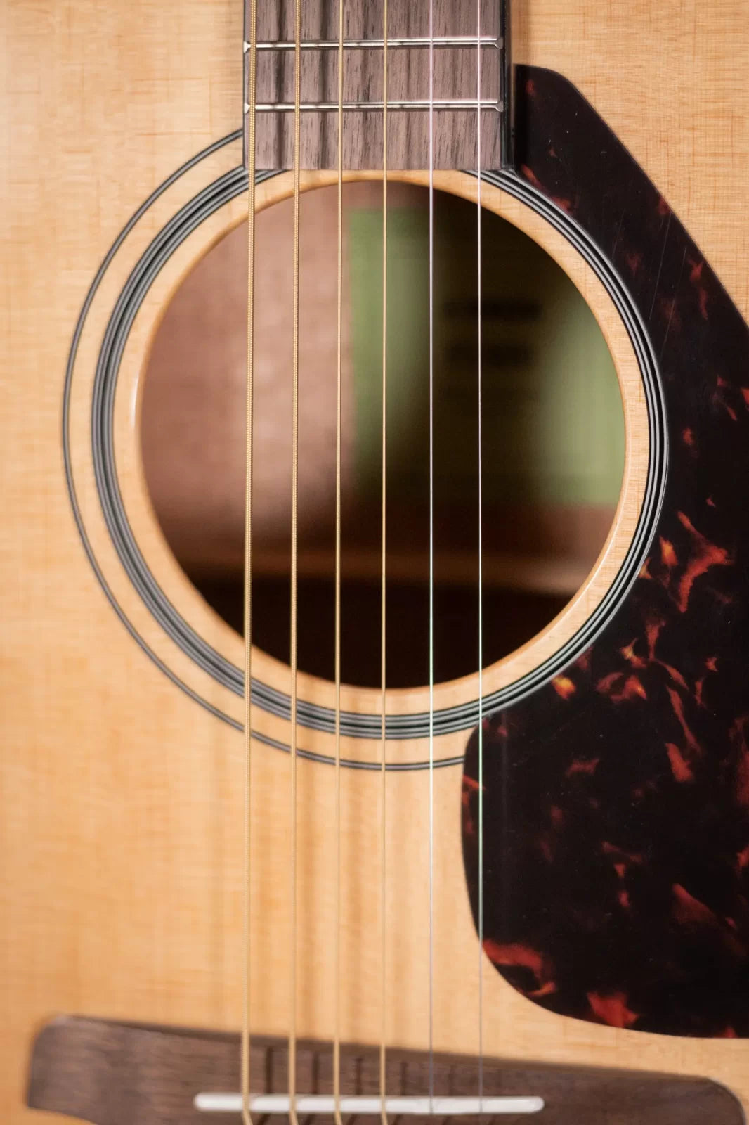 Yamaha FS800 Concert Acoustic Guitar