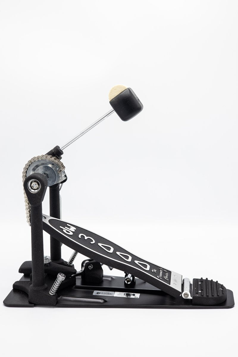 dw 3000 series single kick pedal 4