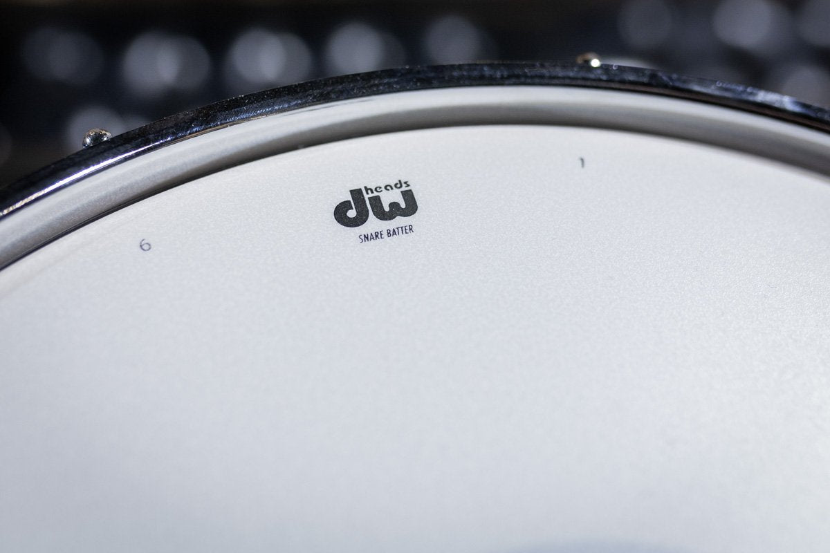 DW DRPF6514SSGS Performance Series 6.5x14 Snare Drum, Gold Sparkle