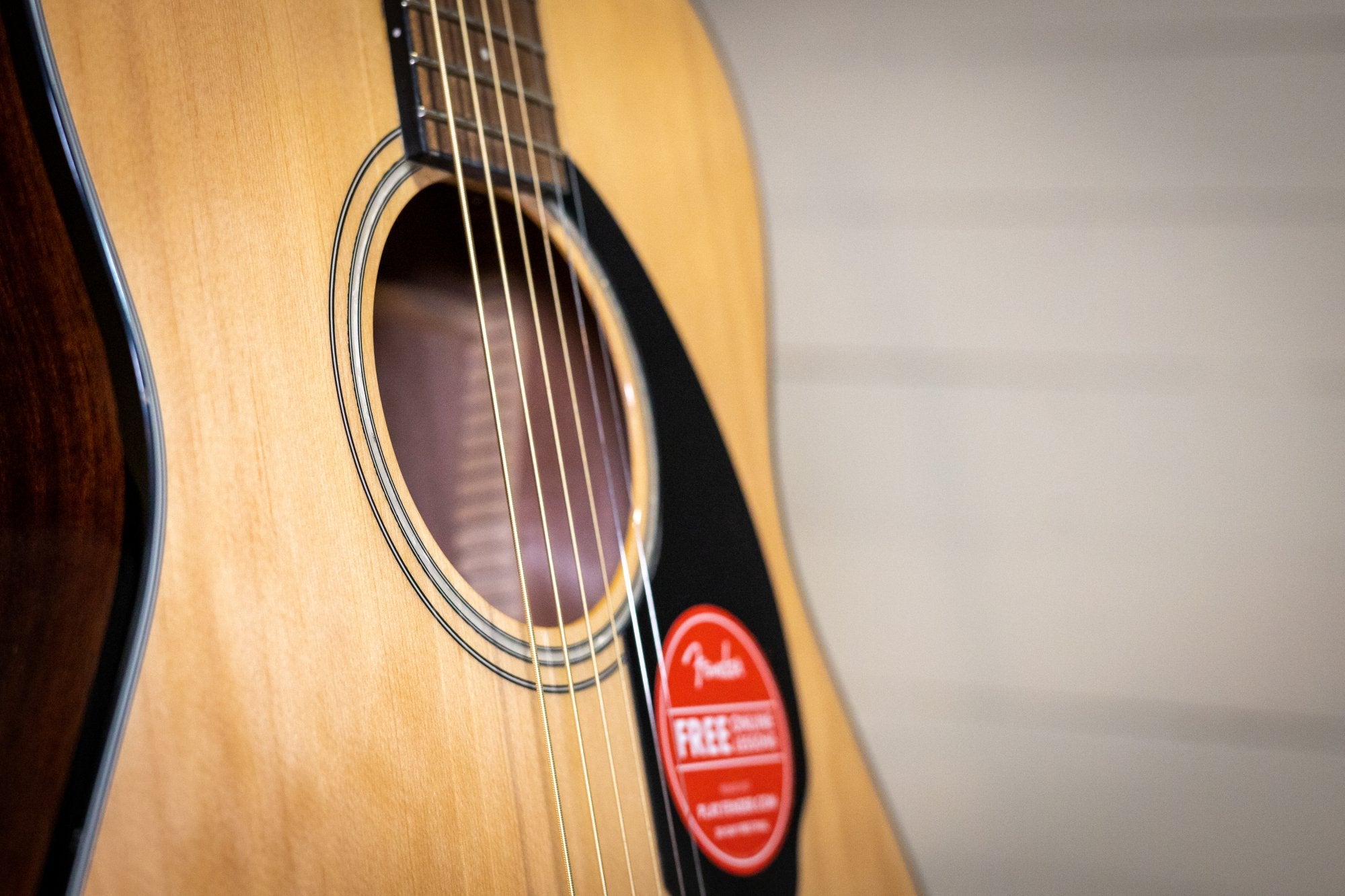 Fender CC-60S Solid Top Concert Acoustic Guitar Natural