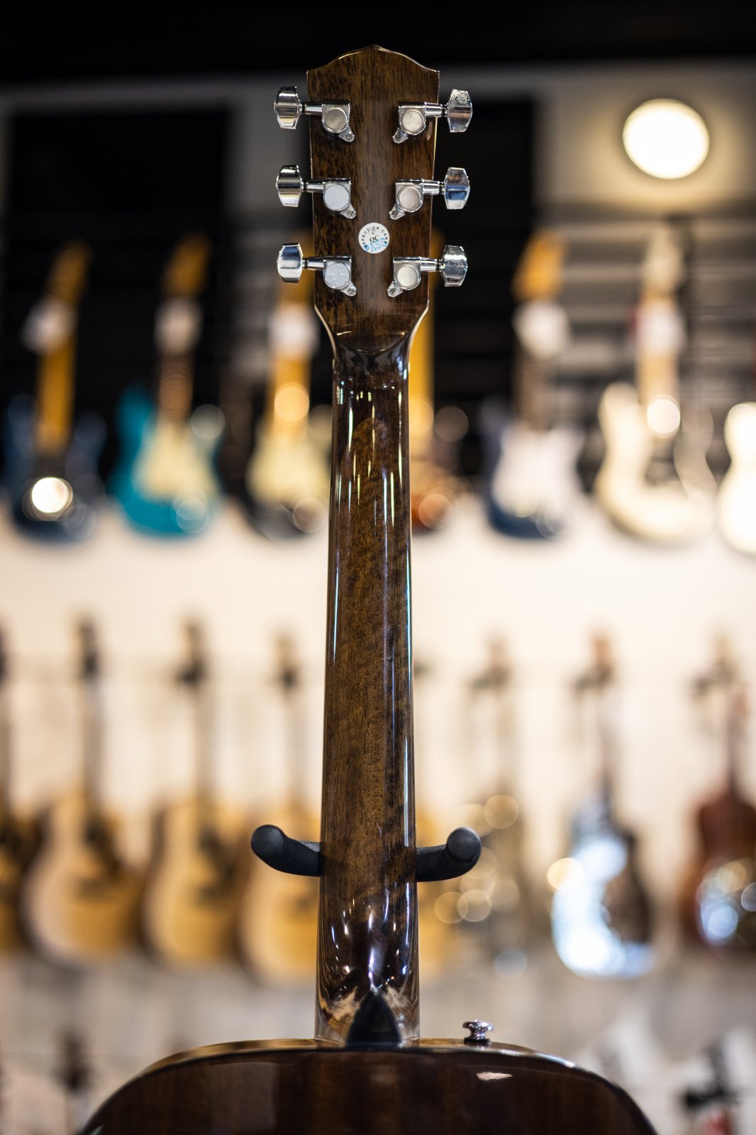 Fender CC-60S Solid Top Concert Acoustic Guitar Natural