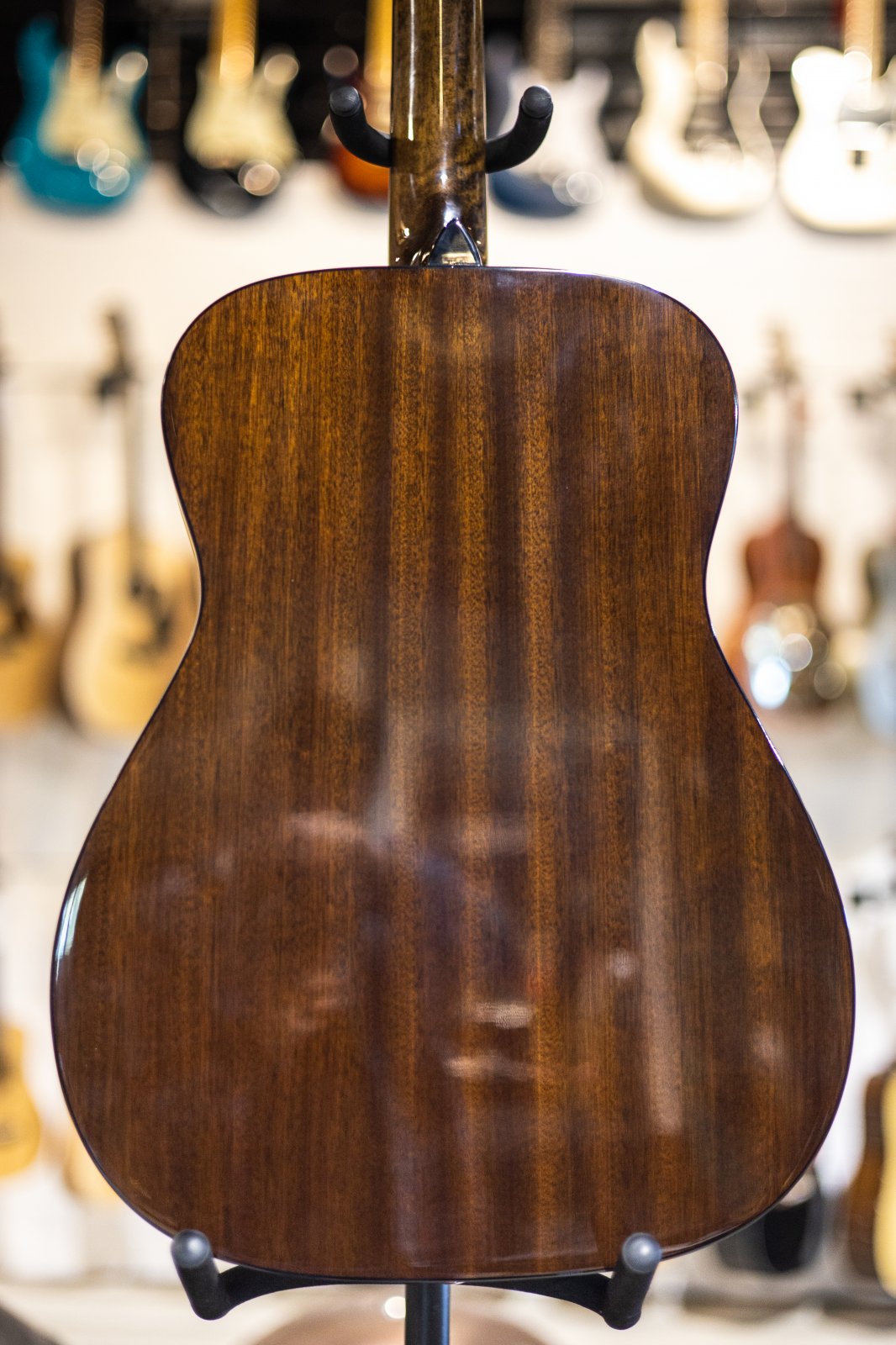 Fender CC-60S Solid Top Concert Acoustic Guitar Natural