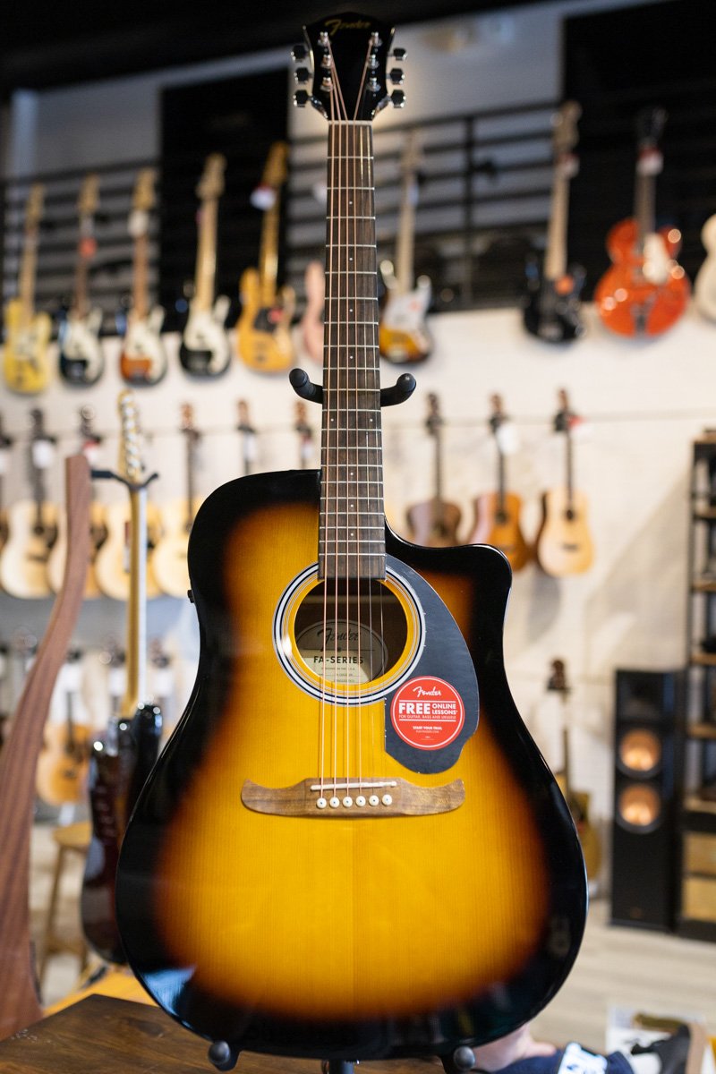 Fender FA-125ce Dreadnought Acoustic Guitar - Sunburst