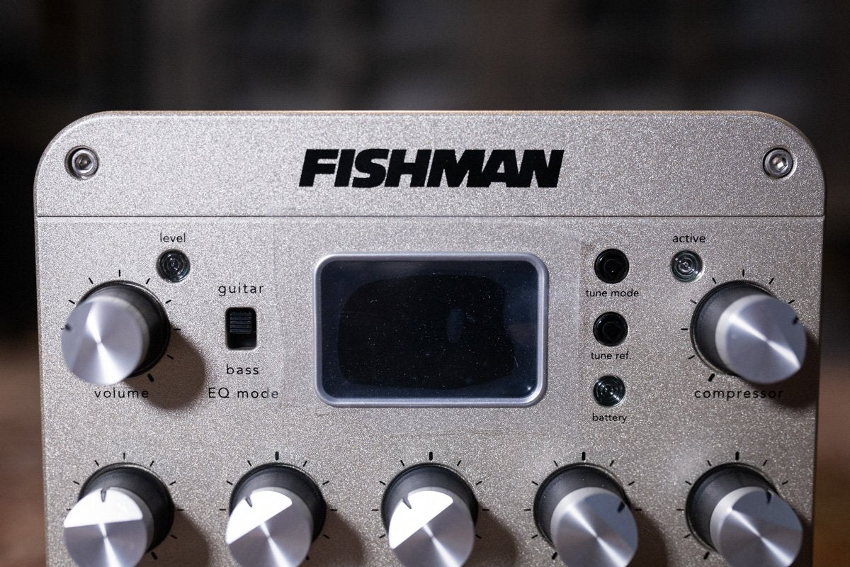 Fishman Platinum Pro EQ Acoustic Guitar Preamp Pedal - copy