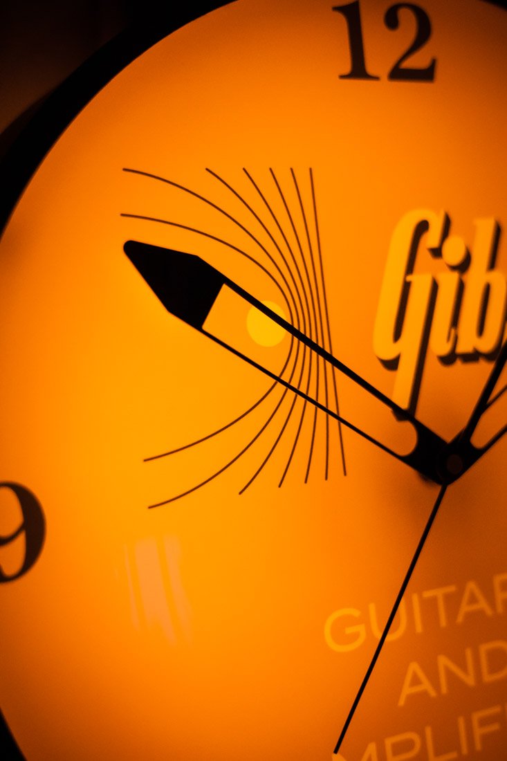Gibson Vintage Lighted Wall Clock / Kalamazoo Orange