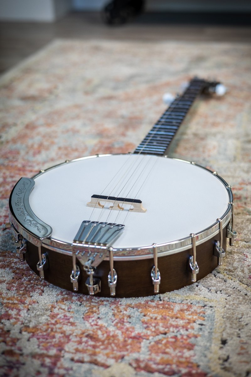 Goldtone CC-50 Cripple Creek Banjo with Gig Bag